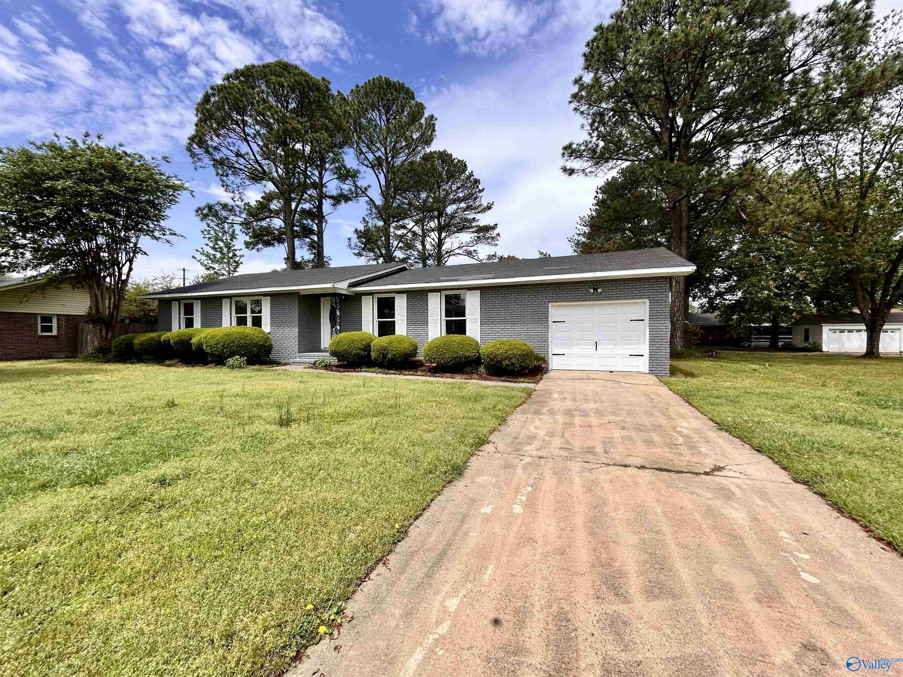 1704 Woodmead Street, Decatur, Alabama image 1