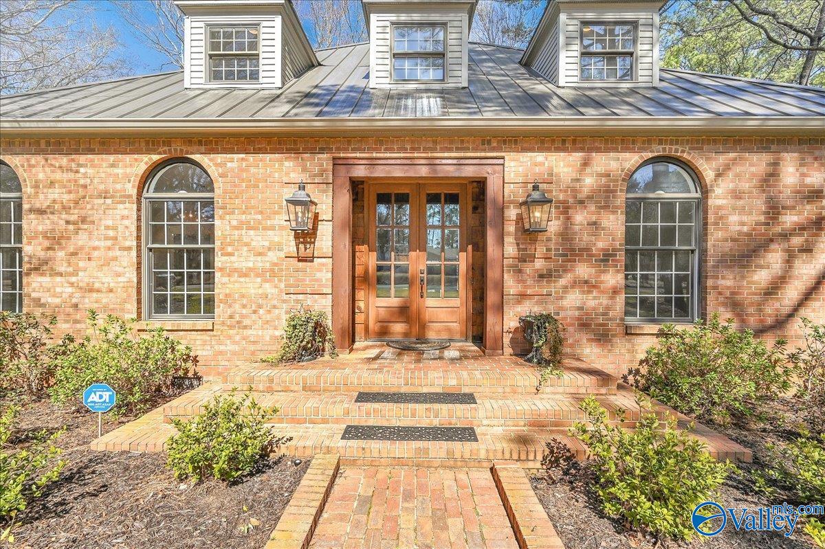 1608 Woodland Street, Decatur, Alabama image 2