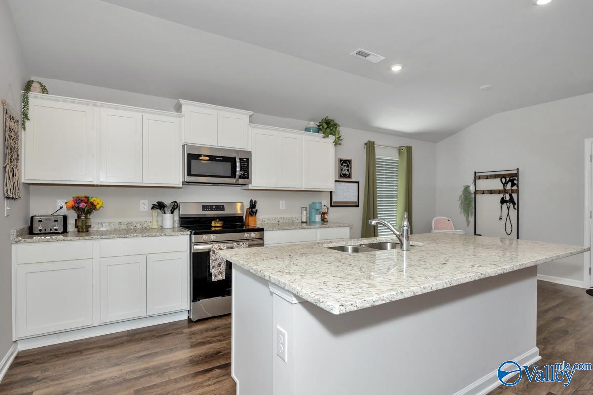 121 Olde Hearth Road