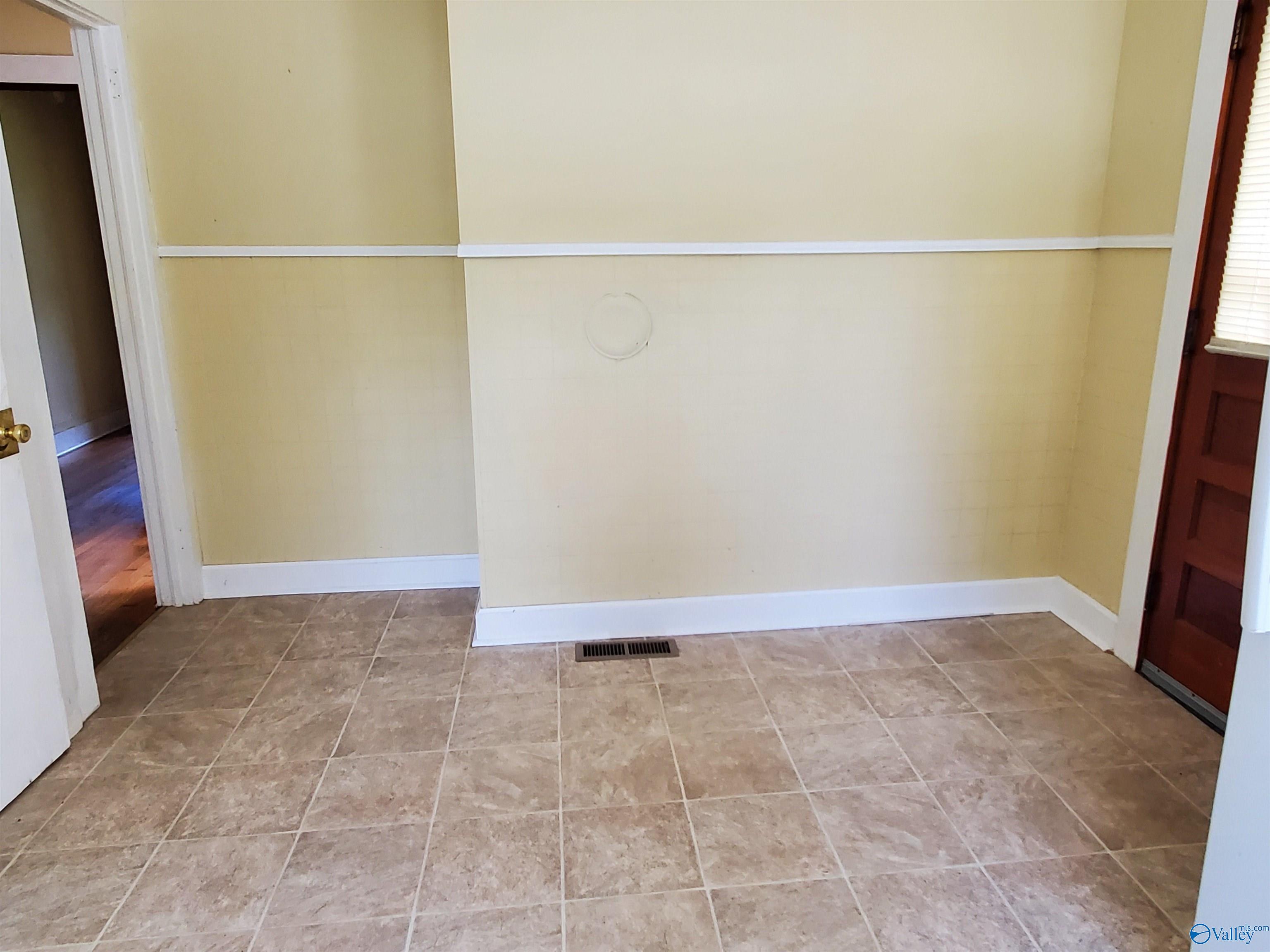 423 W Laurel Street, Scottsboro, Alabama image 13