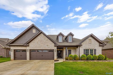 Photo of 412 Terrace Drive, Huntsville, AL 35824 (MLS # 21919165)