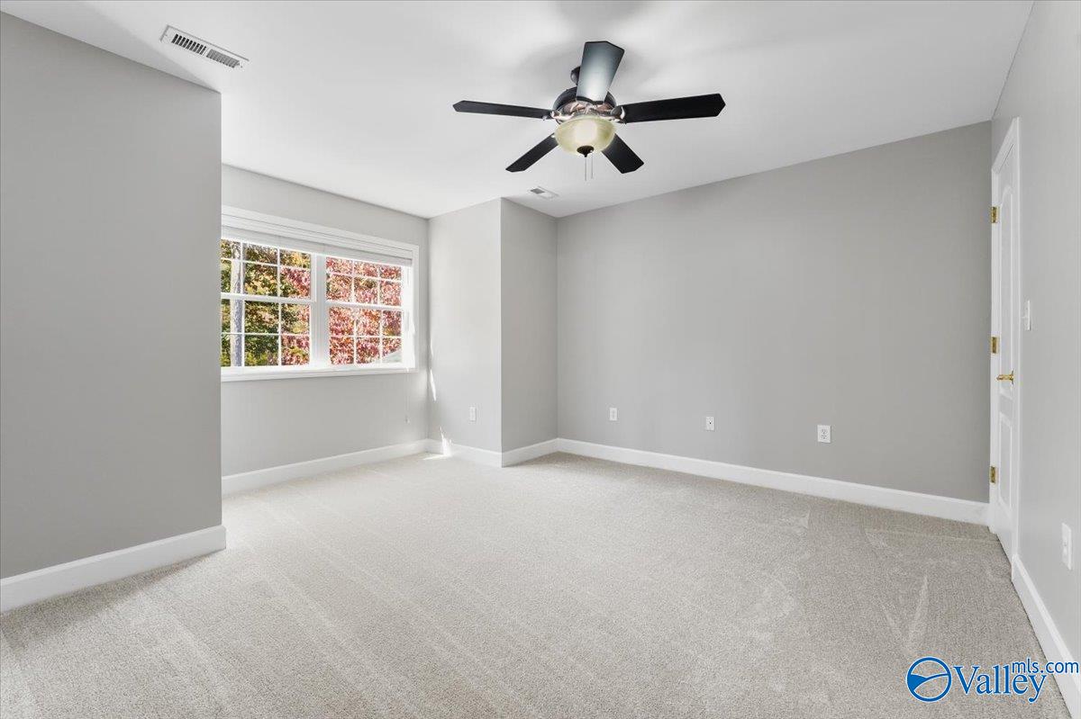 Brownsboro, Alabama 35741, United States, 4 Bedrooms Bedrooms, ,3 BathroomsBathrooms,Residential,Active,240914