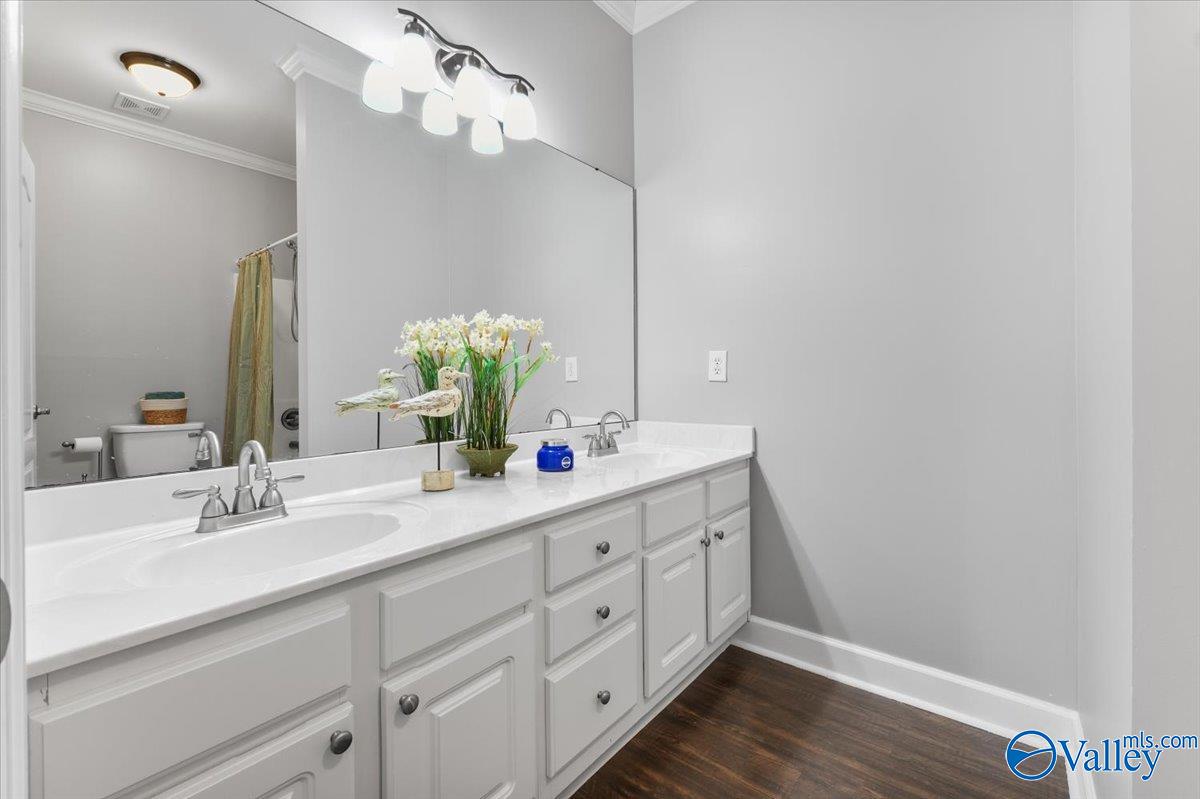 Brownsboro, Alabama 35741, United States, 4 Bedrooms Bedrooms, ,3 BathroomsBathrooms,Residential,Active,240914