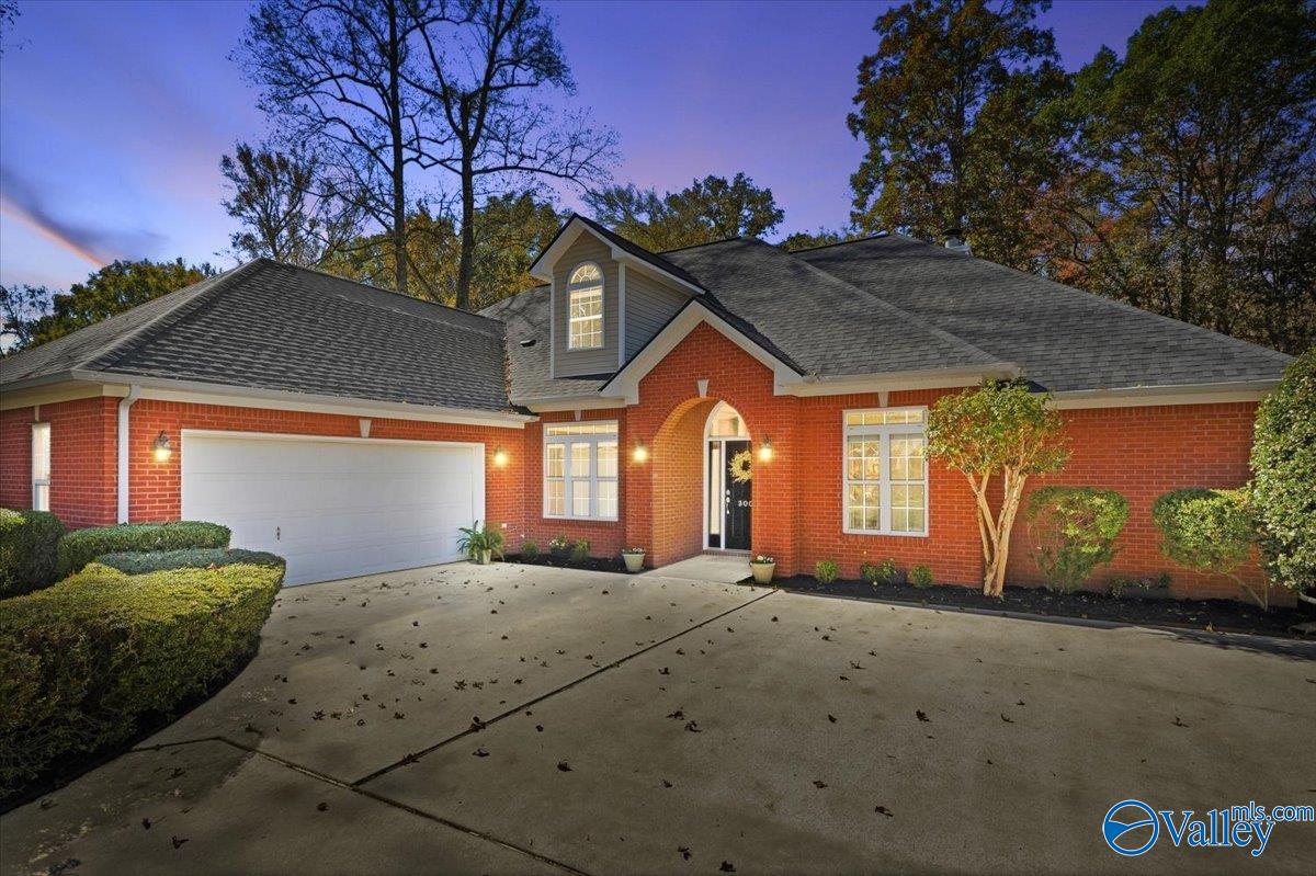 Brownsboro, Alabama 35741, United States, 4 Bedrooms Bedrooms, ,3 BathroomsBathrooms,Residential,Active,240914