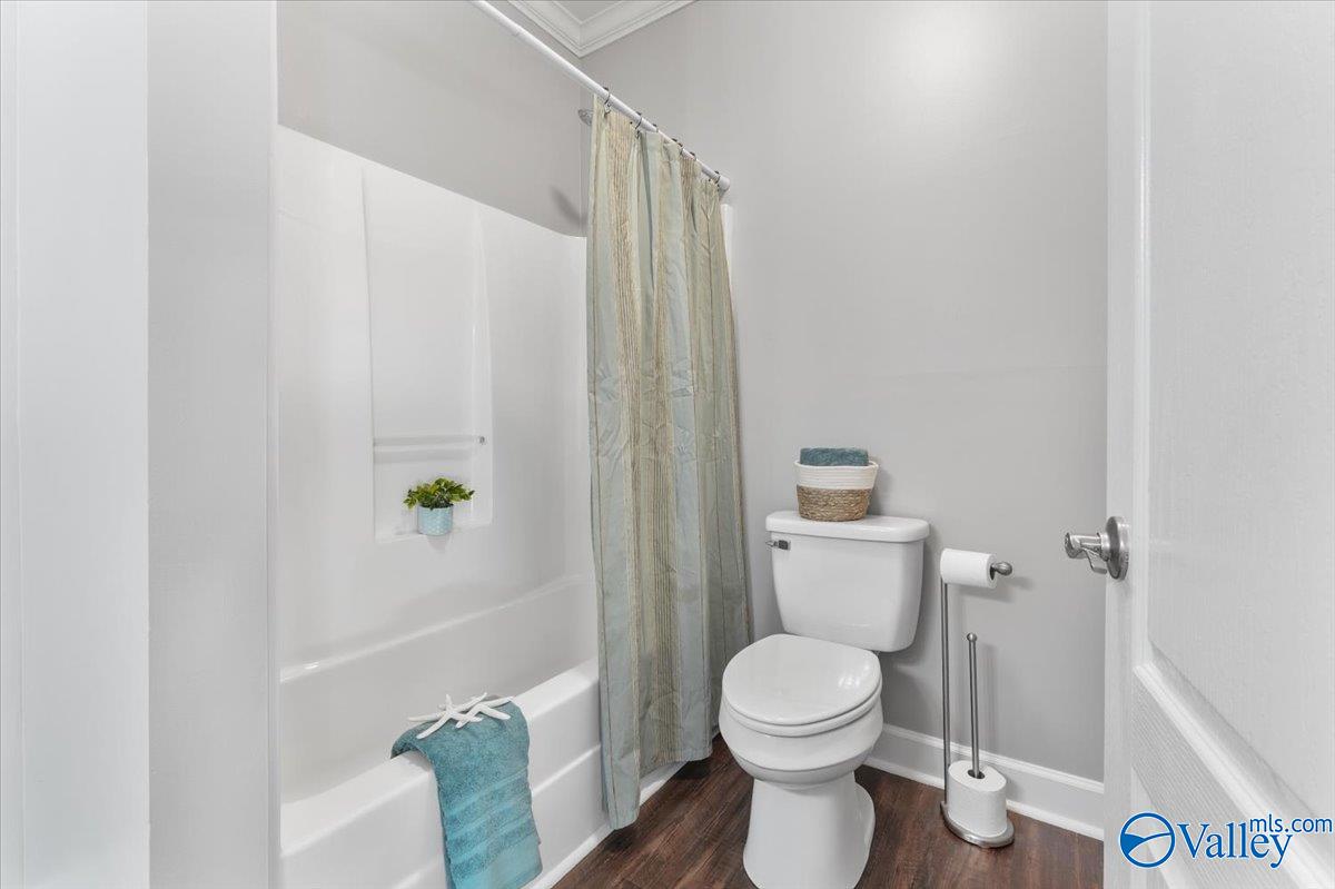 Brownsboro, Alabama 35741, United States, 4 Bedrooms Bedrooms, ,3 BathroomsBathrooms,Residential,Active,240914