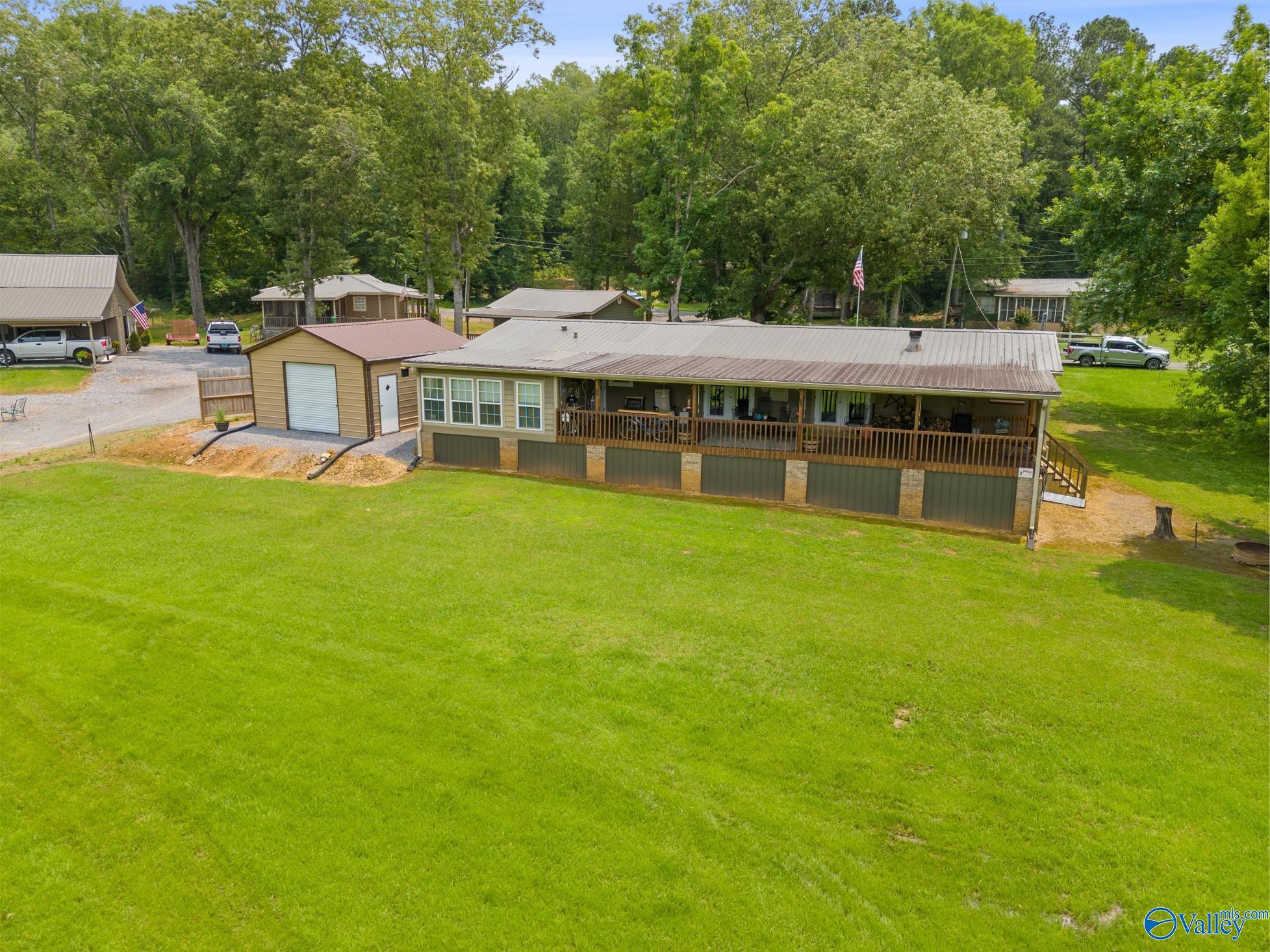 511 Howell Road, Guntersville, Alabama image 30