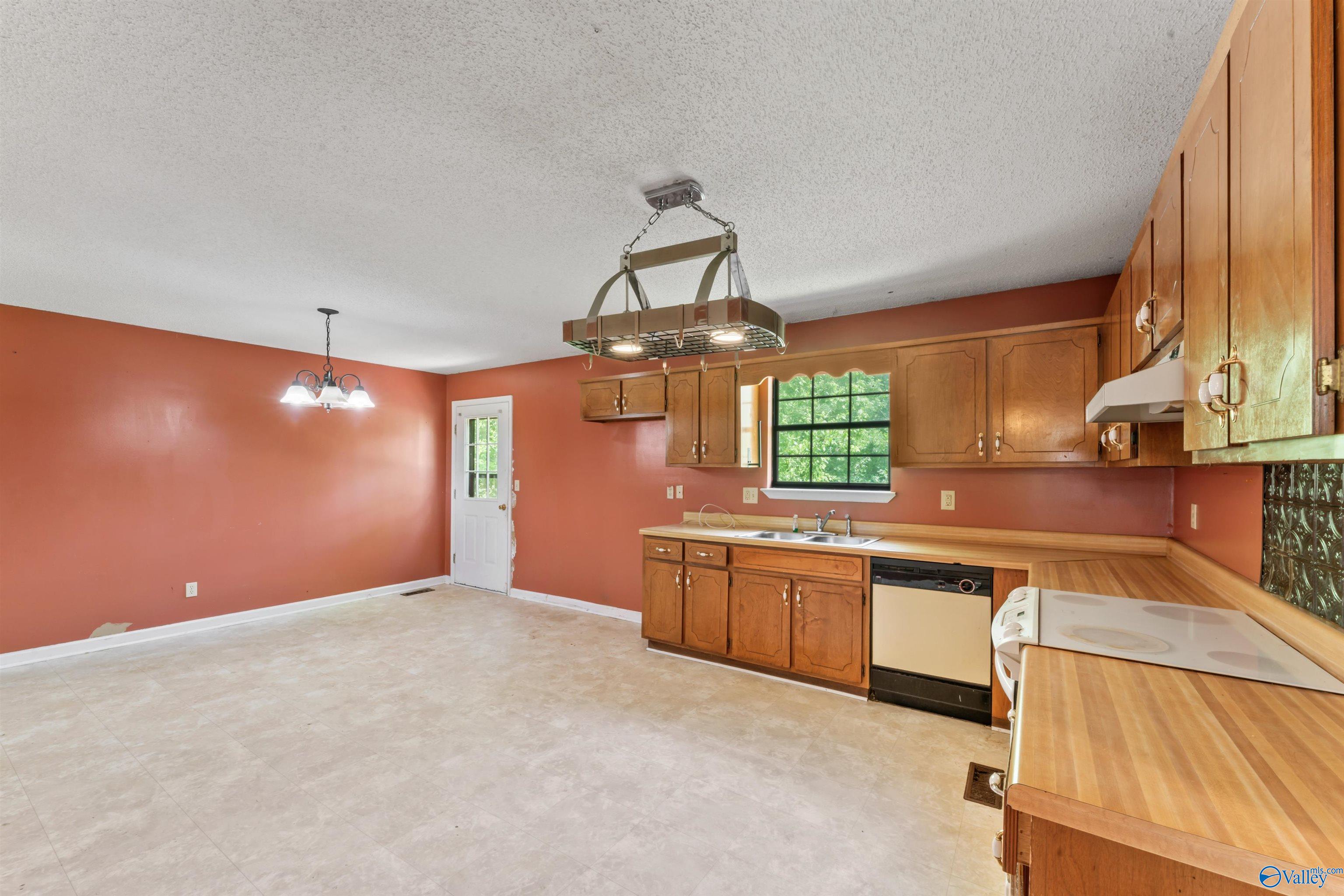 700 Fairview Road, Cullman, Alabama image 14