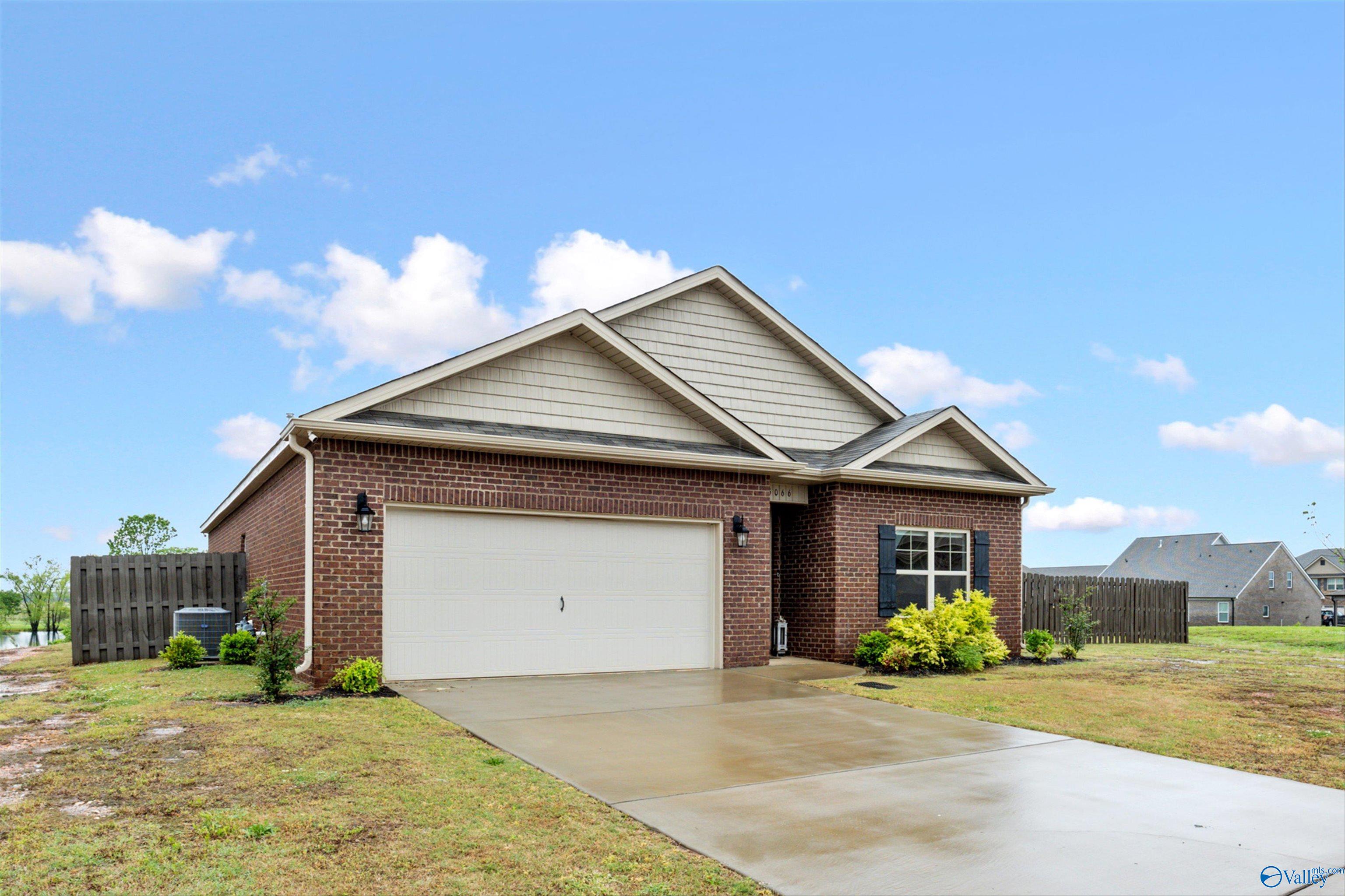 25066 Delilah Circle, Athens, Alabama image 3