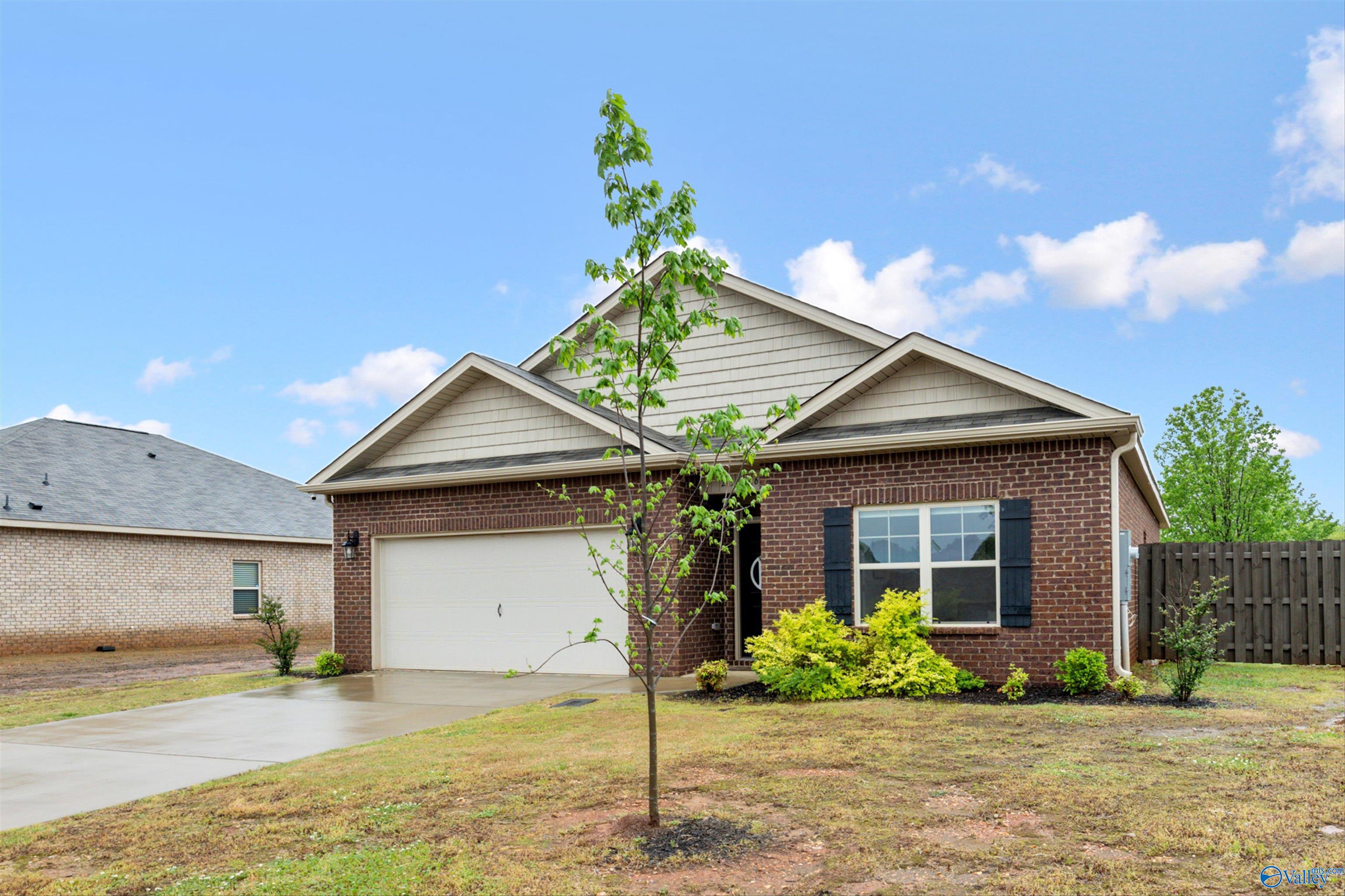 25066 Delilah Circle, Athens, Alabama image 2
