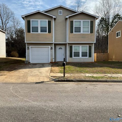 Homes For Sale - 250 Whitestone Drive<br/> Huntsville, AL 35810