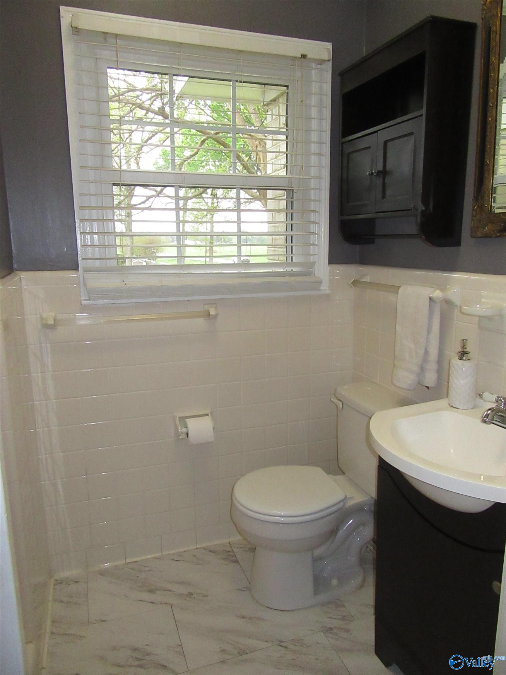 22 Livingstone Lane, Decatur, Alabama image 17