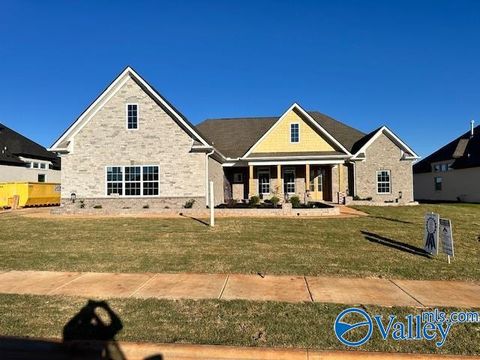 Homes For Sale - 20918 Calcutta Street<br/> Limestone County, Athens, AL 35611