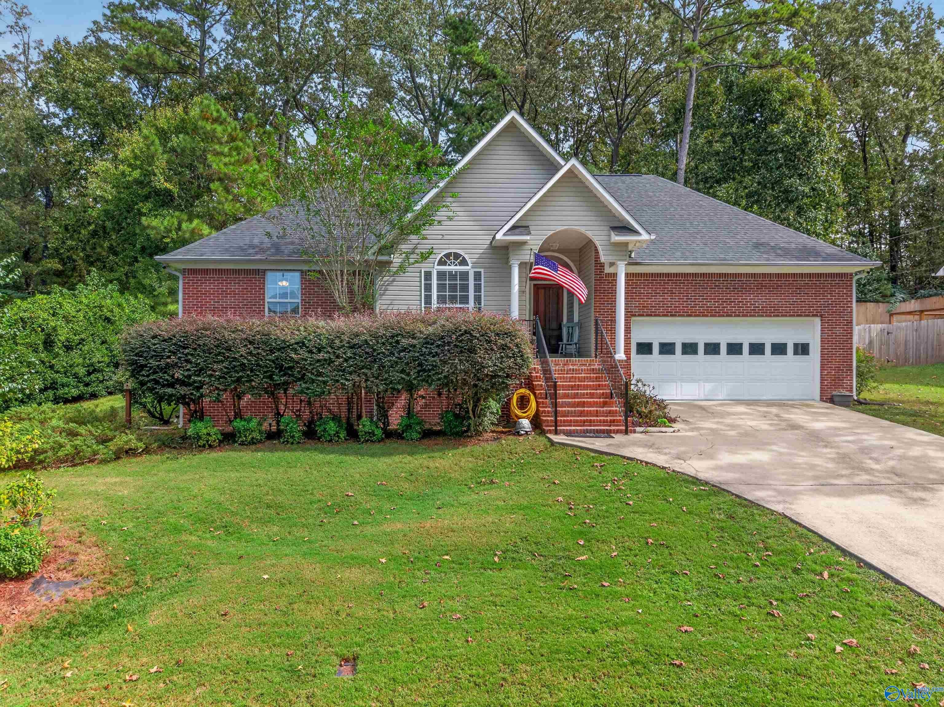 1261 Holiday Drive