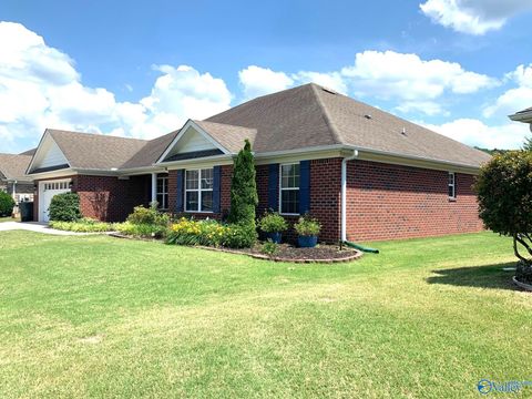 Homes For Sale - 2756 Slate Drive<br/> Huntsville, AL 35803