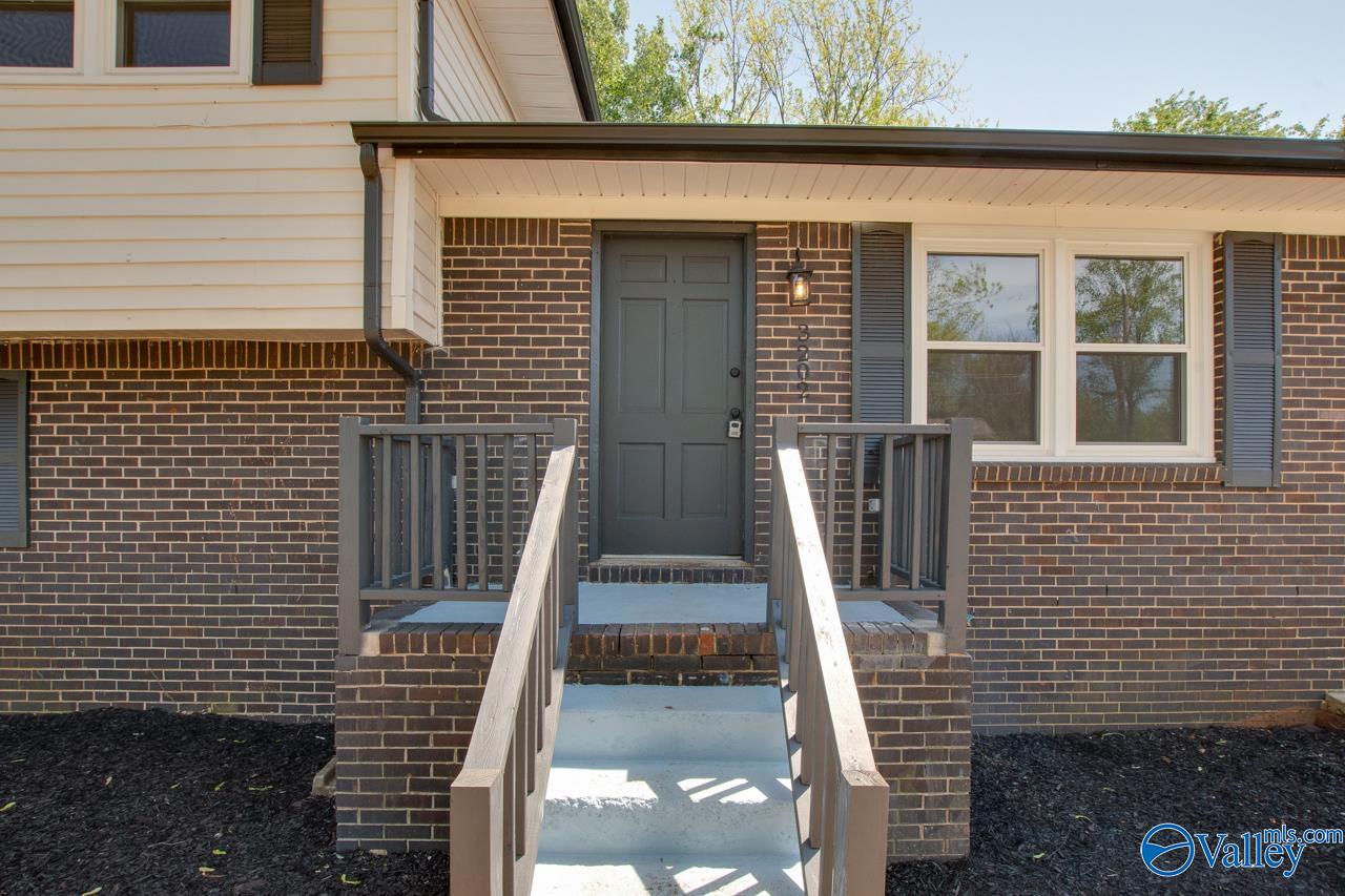 3202 Rita Lane, Huntsville, Alabama image 1