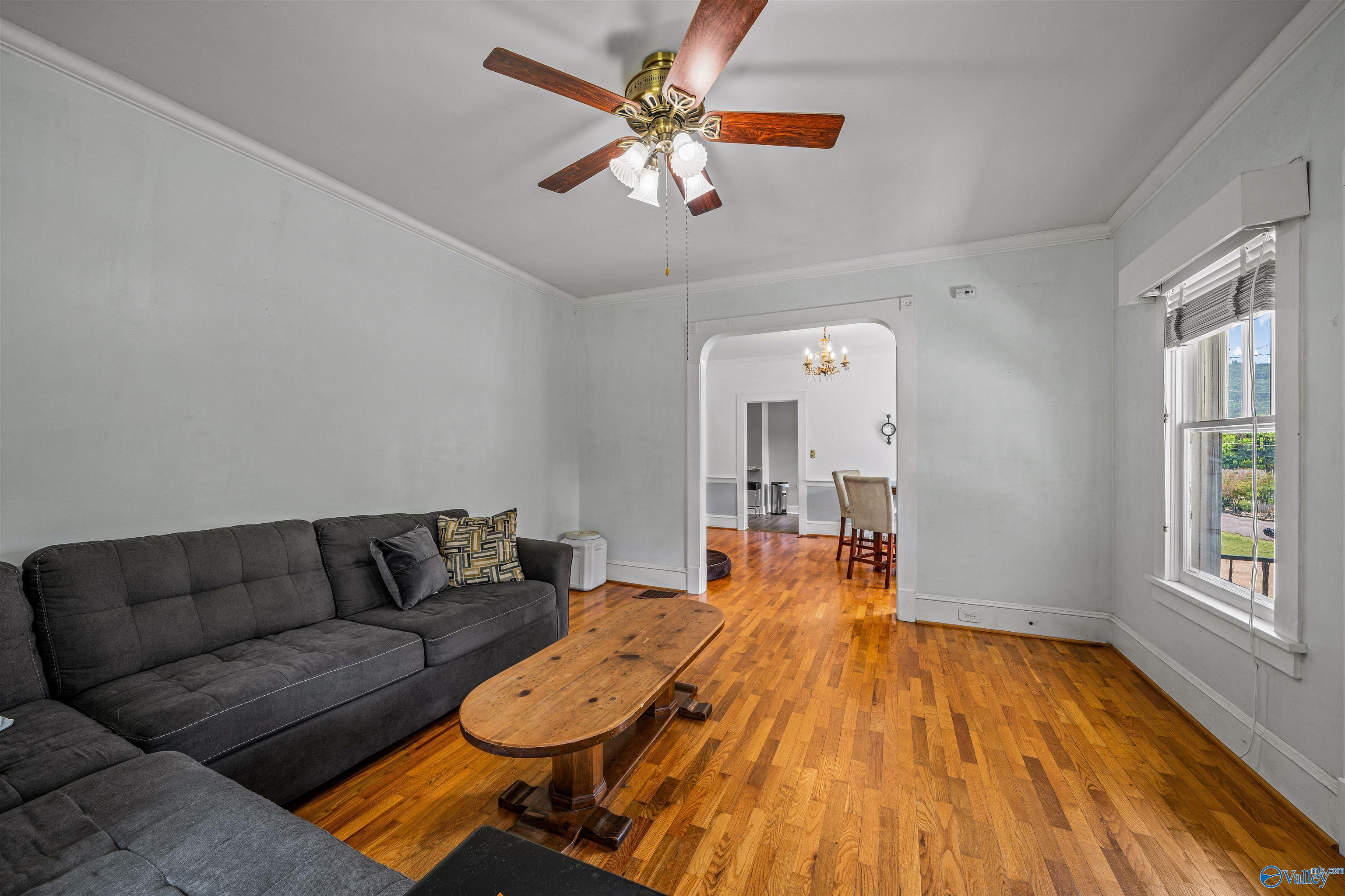 311 8th Street NW