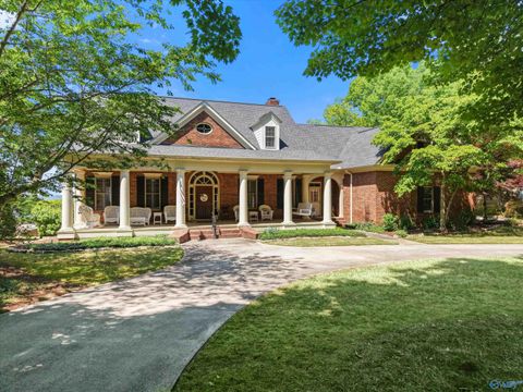 Homes For Sale - 451 Panorama Way<br/> Marshall County, Guntersville, AL 35976