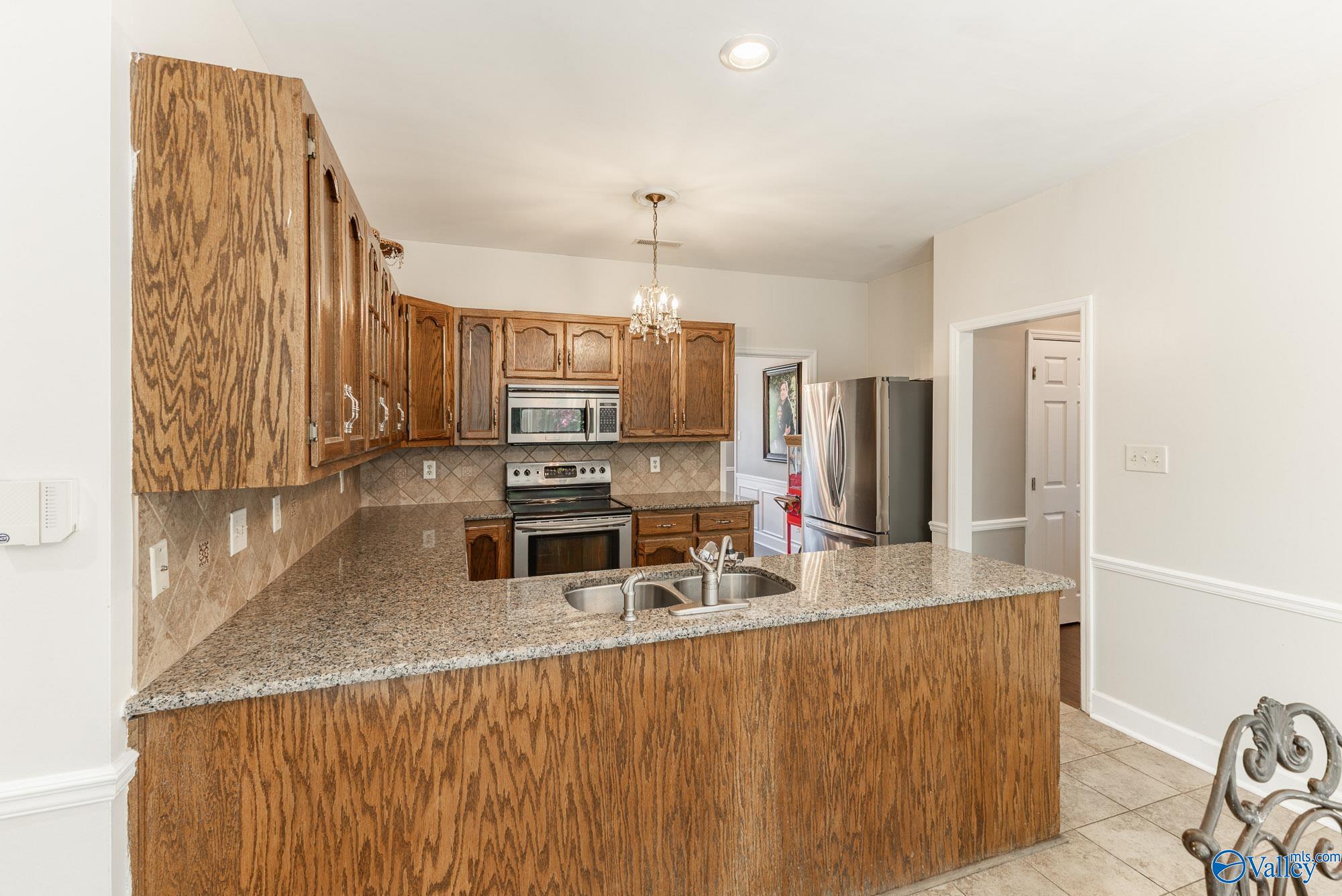 1266 Brandywine Lane, Decatur, Alabama image 11