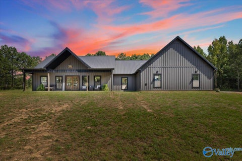 Homes For Sale - 508 Jones Chapel Loop<br/> Springville, AL 35146