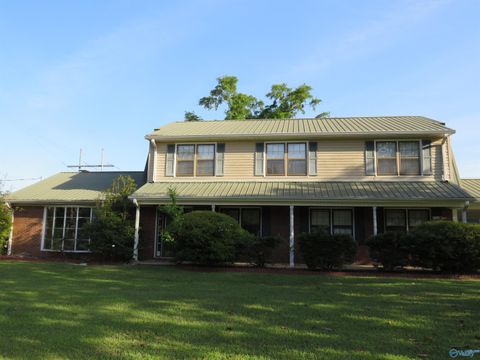 2755 Cedar Circle Southside AL 35907