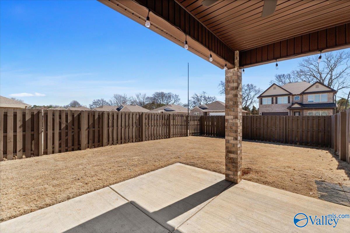 301 Cherokee Glen Avenue, Toney, Alabama image 32