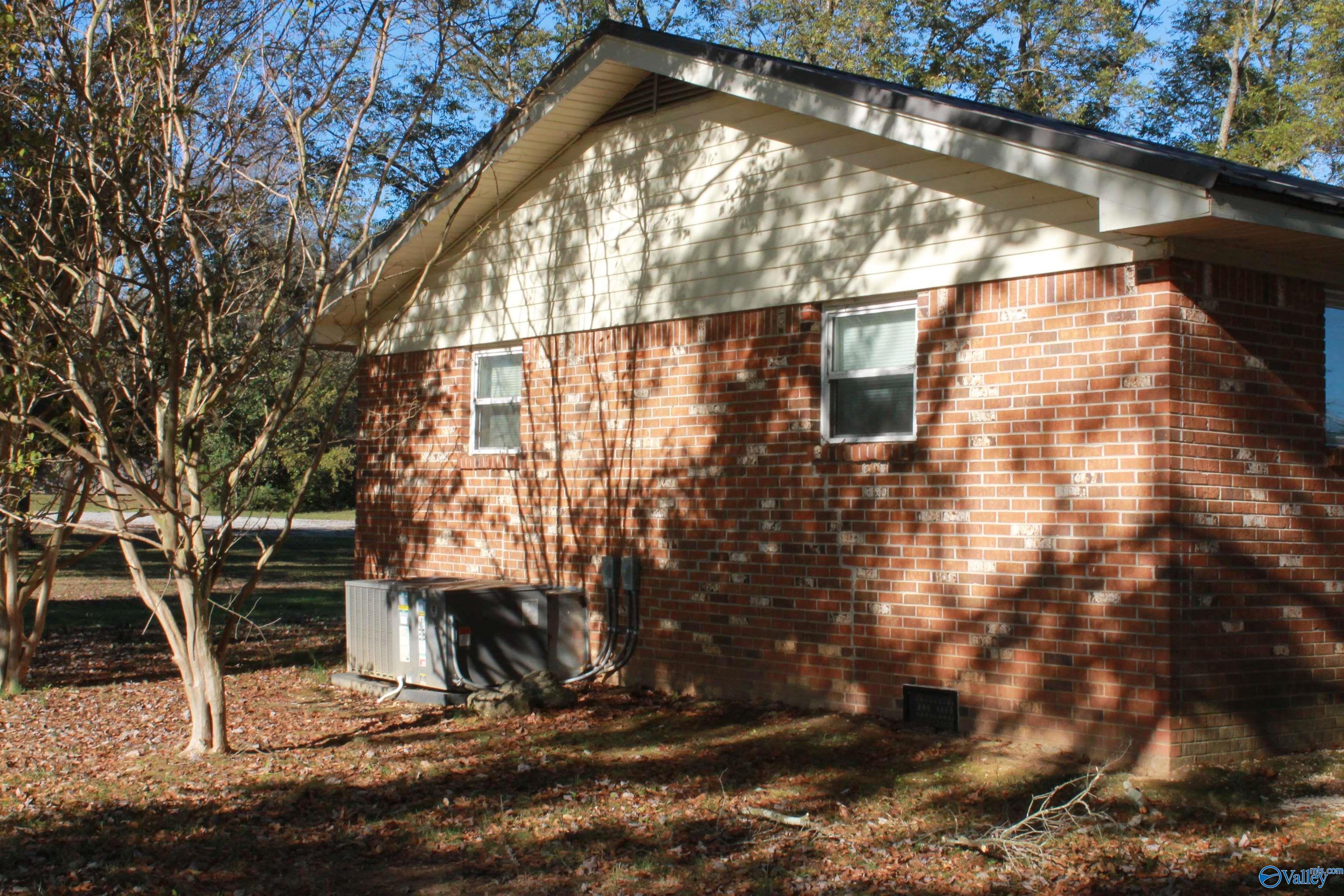 7853 Danville Road, Danville, Alabama image 4