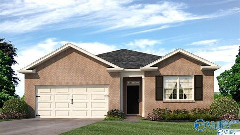 Homes For Rent - 121 Rolling Green Drive<br/> New Market, AL 35761