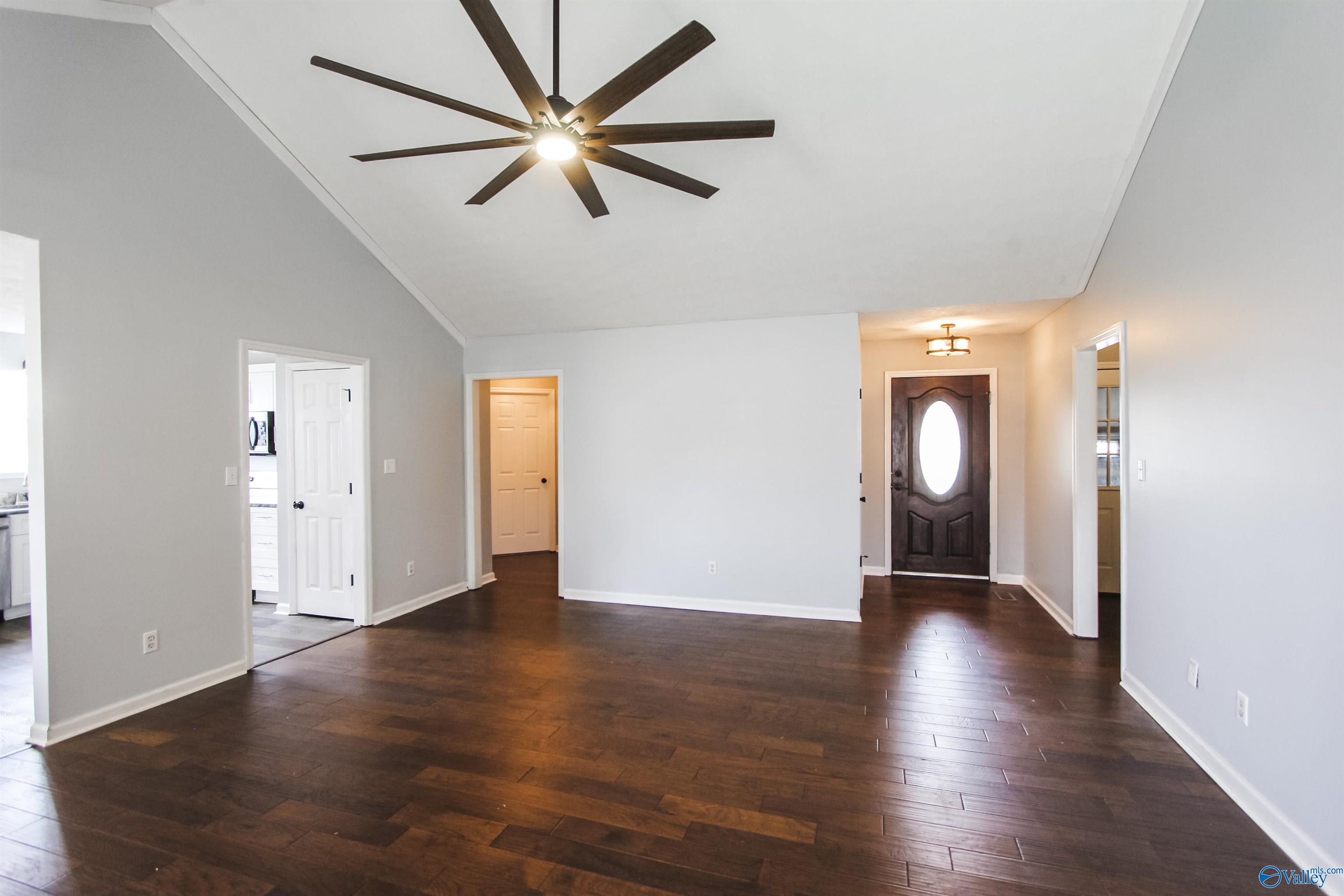 3790 Christopher Avenue, Southside, Alabama image 4