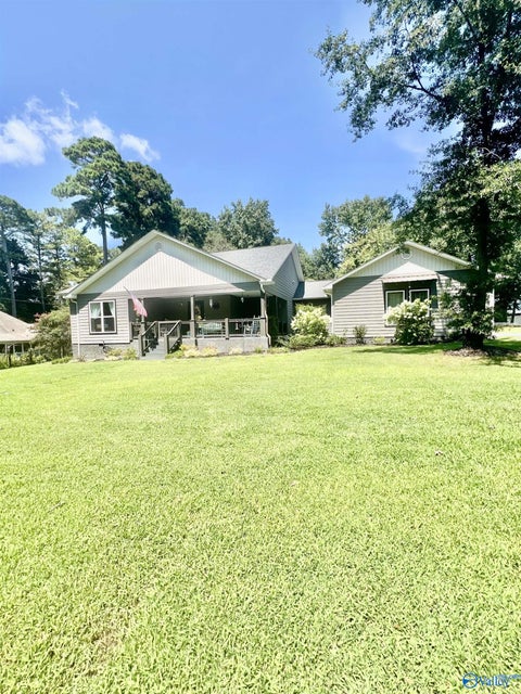 Homes For Sale - 660 Northgate Drive<br/> Marshall County, Arab, AL 35016