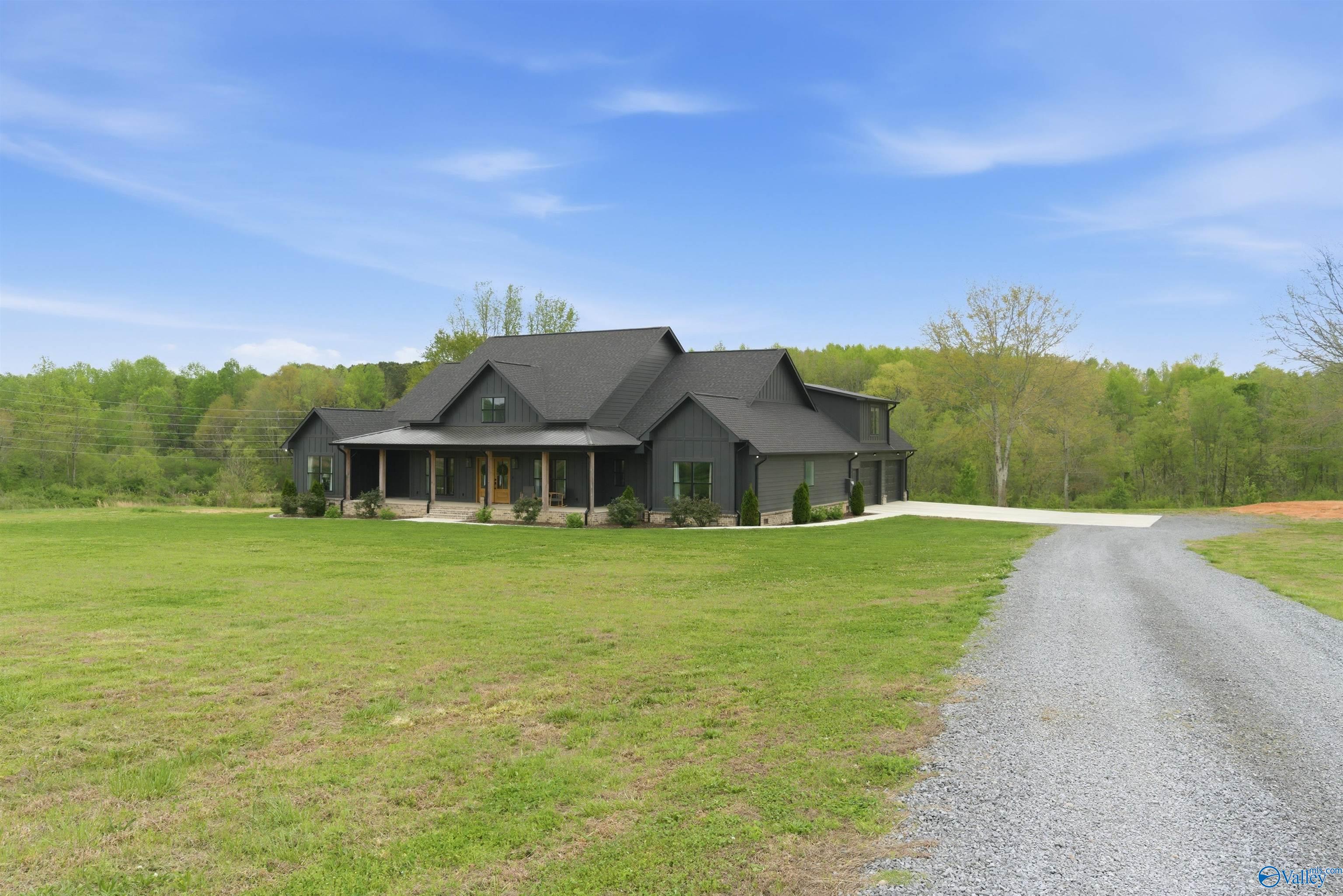 1332 Shoal Creek Trail NE