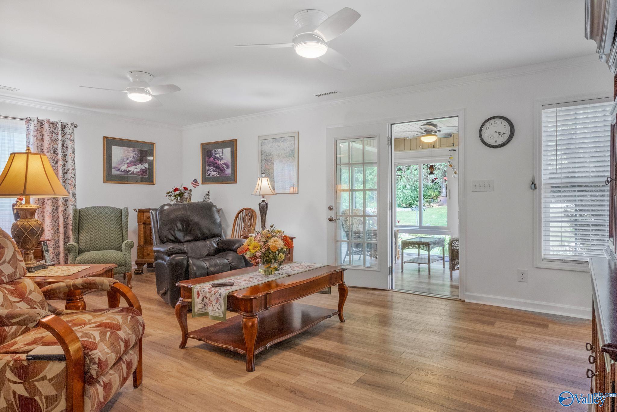 169 Kaylee Loop Road, Hartselle, Alabama image 7