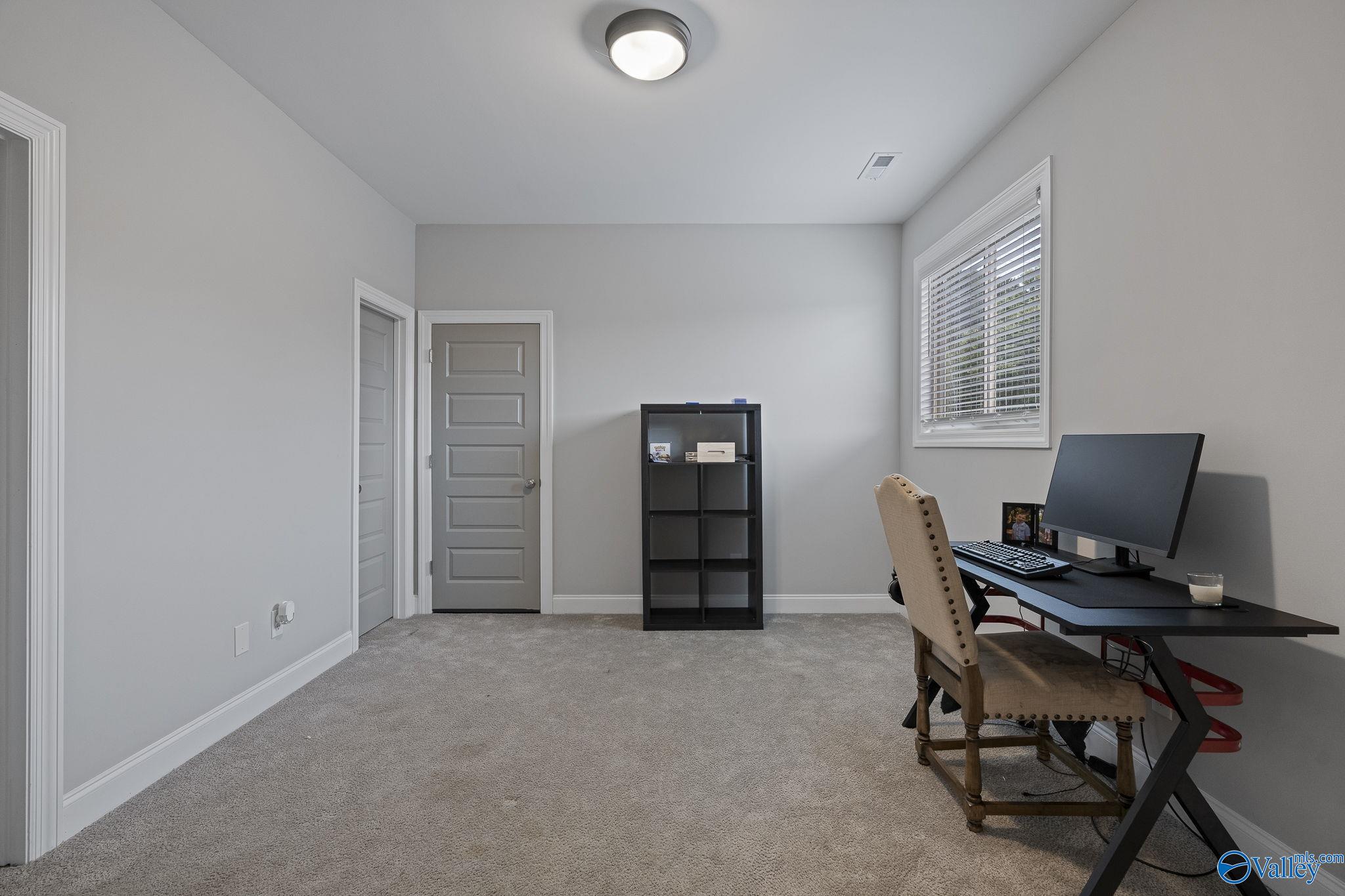 Owens Cross Roads, Alabama 35763, United States, 4 Bedrooms Bedrooms, ,3 BathroomsBathrooms,Residential,Active,207659