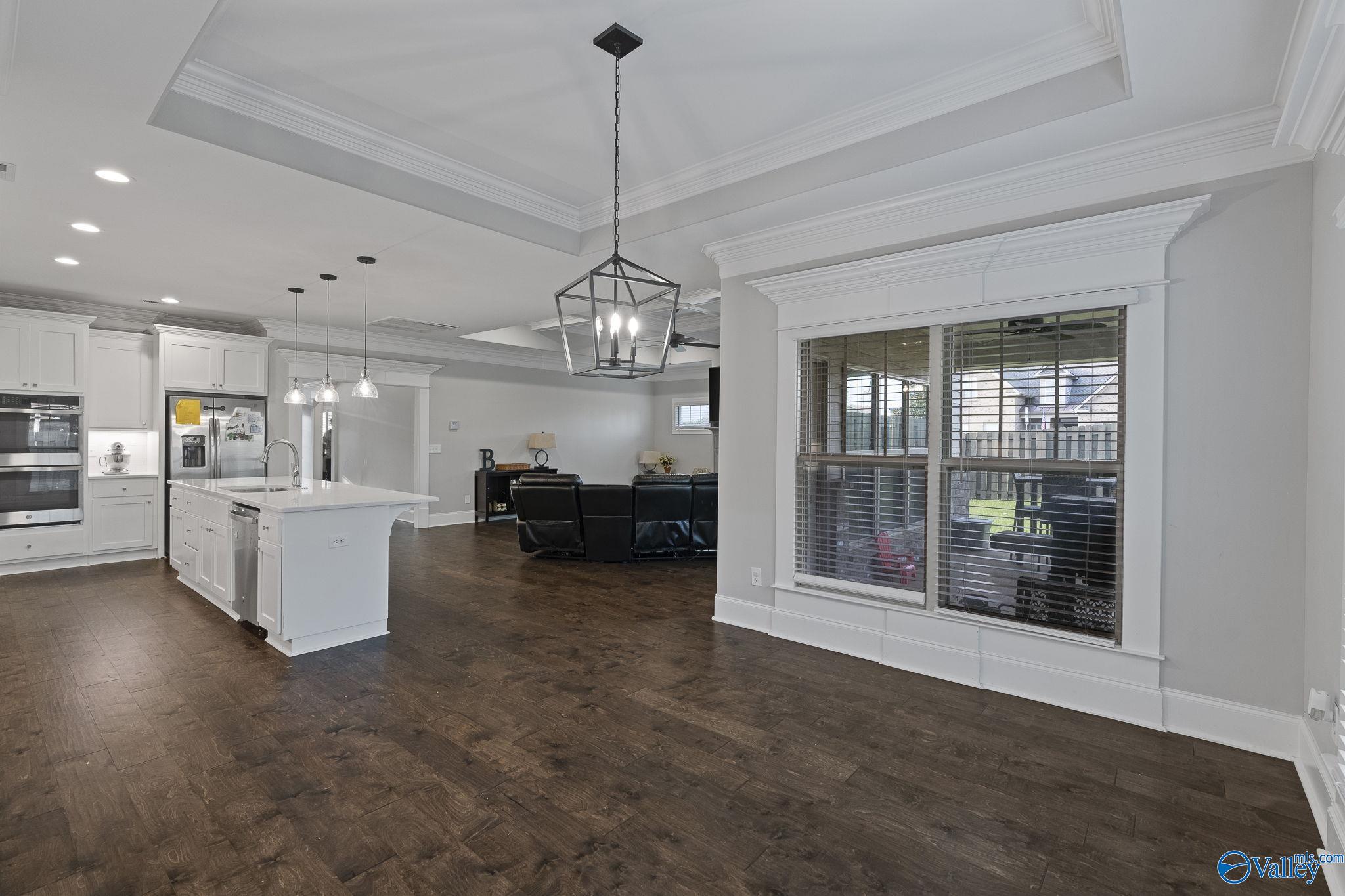 Owens Cross Roads, Alabama 35763, United States, 4 Bedrooms Bedrooms, ,3 BathroomsBathrooms,Residential,Active,207659