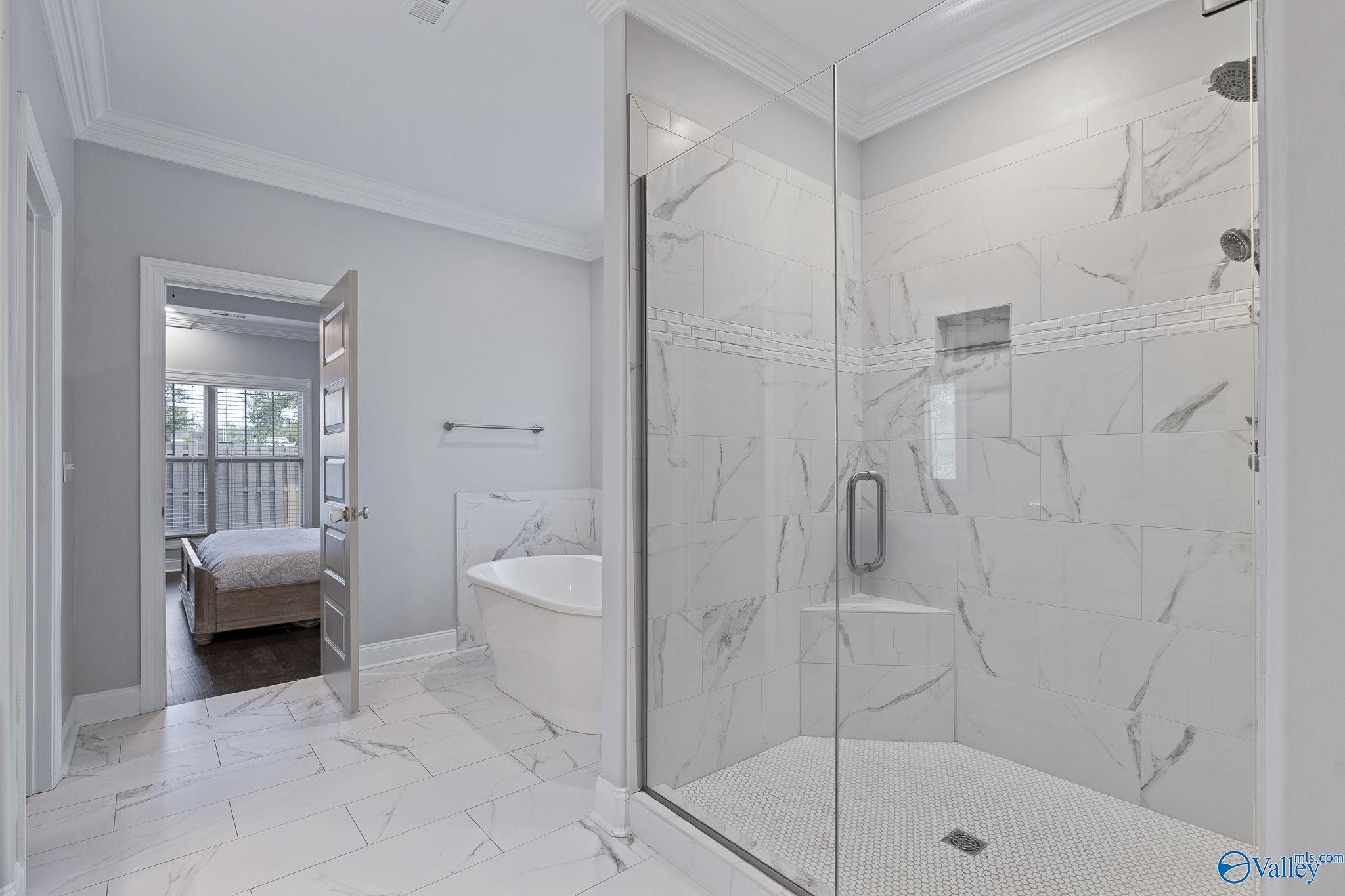 Owens Cross Roads, Alabama 35763, United States, 4 Bedrooms Bedrooms, ,3 BathroomsBathrooms,Residential,Active,207659