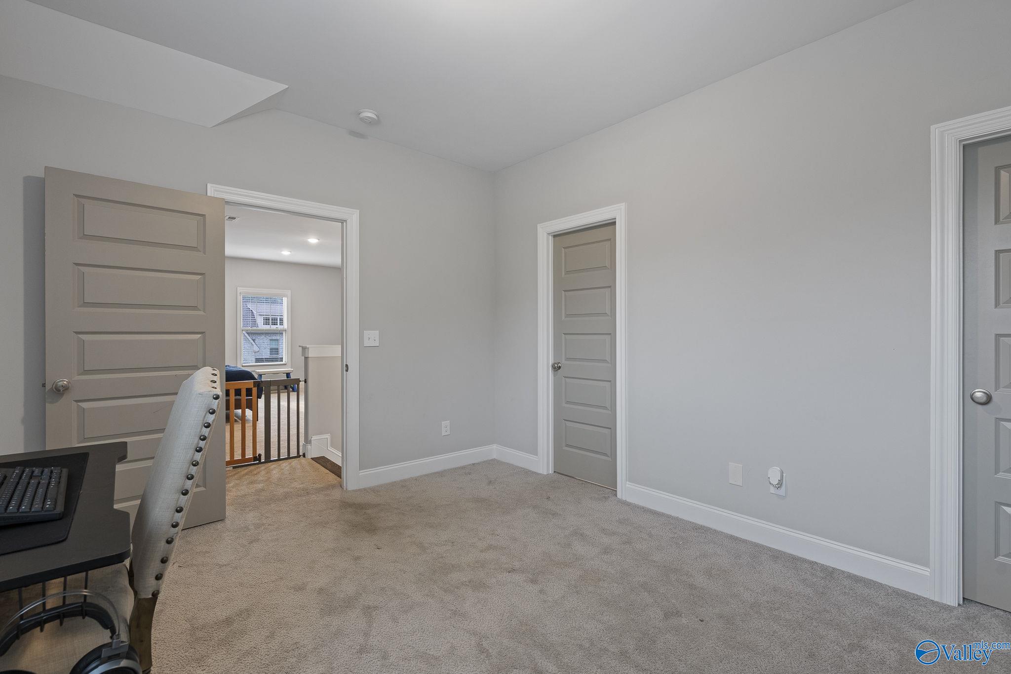 Owens Cross Roads, Alabama 35763, United States, 4 Bedrooms Bedrooms, ,3 BathroomsBathrooms,Residential,Active,207659