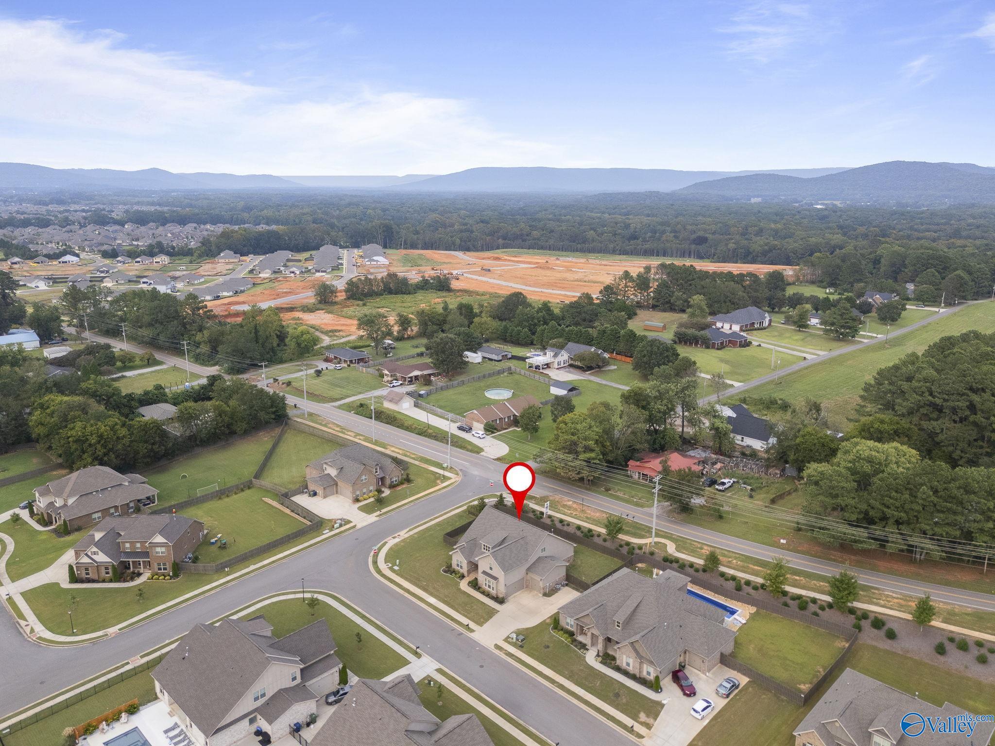 Owens Cross Roads, Alabama 35763, United States, 4 Bedrooms Bedrooms, ,3 BathroomsBathrooms,Residential,Active,207659