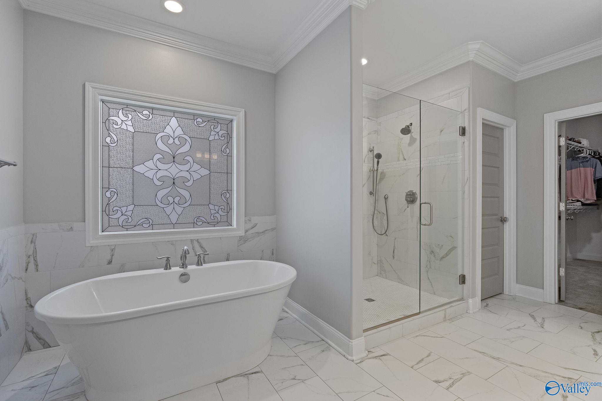 Owens Cross Roads, Alabama 35763, United States, 4 Bedrooms Bedrooms, ,3 BathroomsBathrooms,Residential,Active,207659