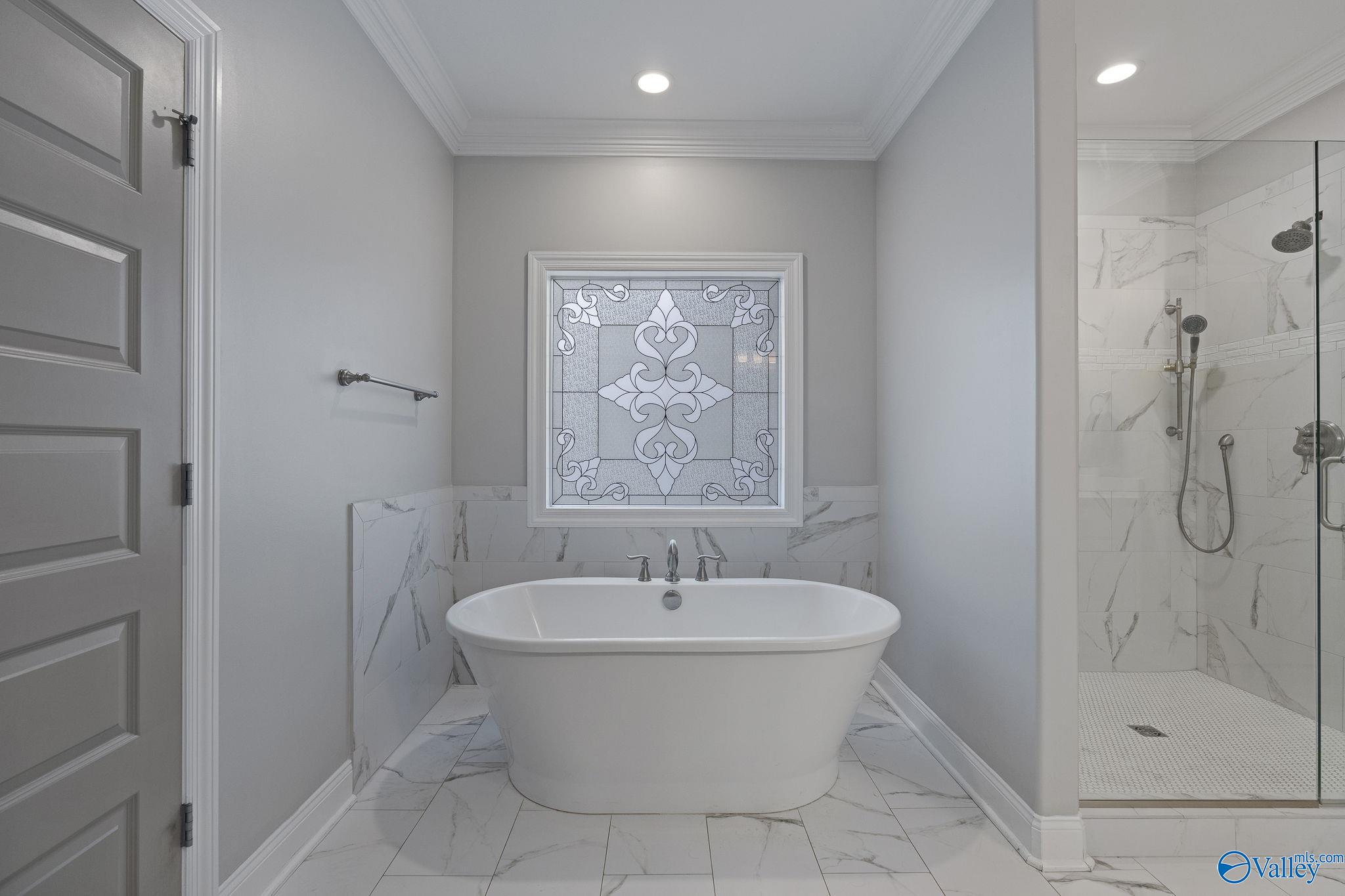 Owens Cross Roads, Alabama 35763, United States, 4 Bedrooms Bedrooms, ,3 BathroomsBathrooms,Residential,Active,207659