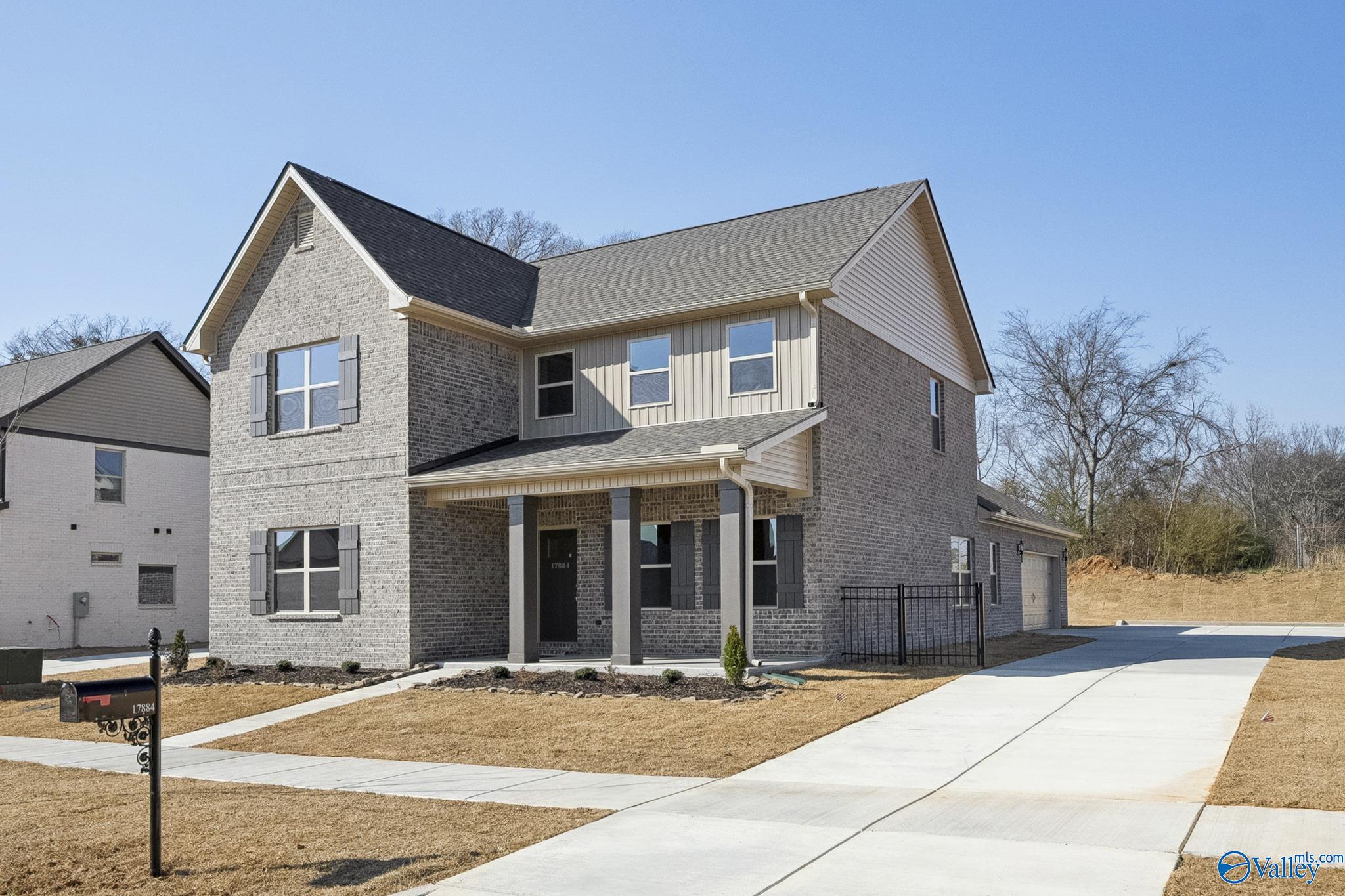 17884 Eastmoor Street, Athens, Alabama image 1