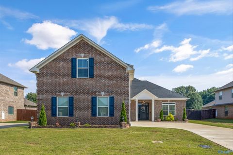 Homes For Rent - 17050 Stonegate Drive<br/> Athens, AL 35613