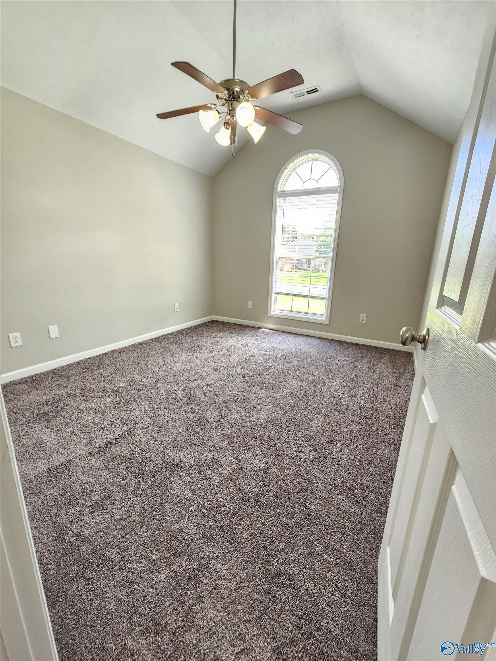 17149 Stone Valley Drive, Athens, Alabama image 11