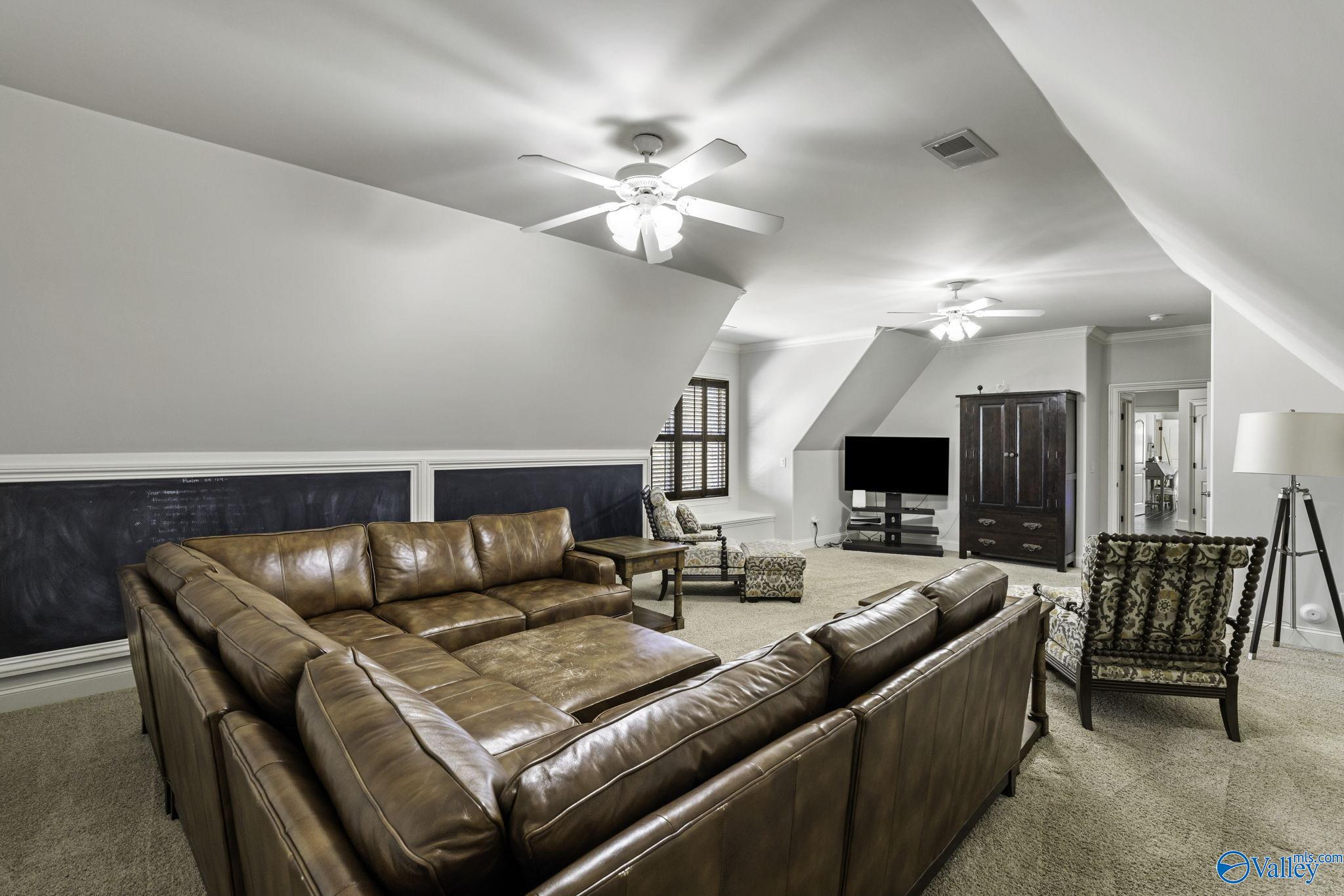 2480 Glasscott Point, Hoover, Alabama image 35