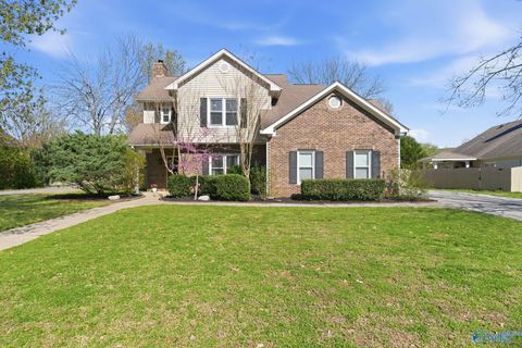 Photo of 2663 Quarter Lane SE, Owens Cross Roads, AL 35763 (MLS # 21912668)