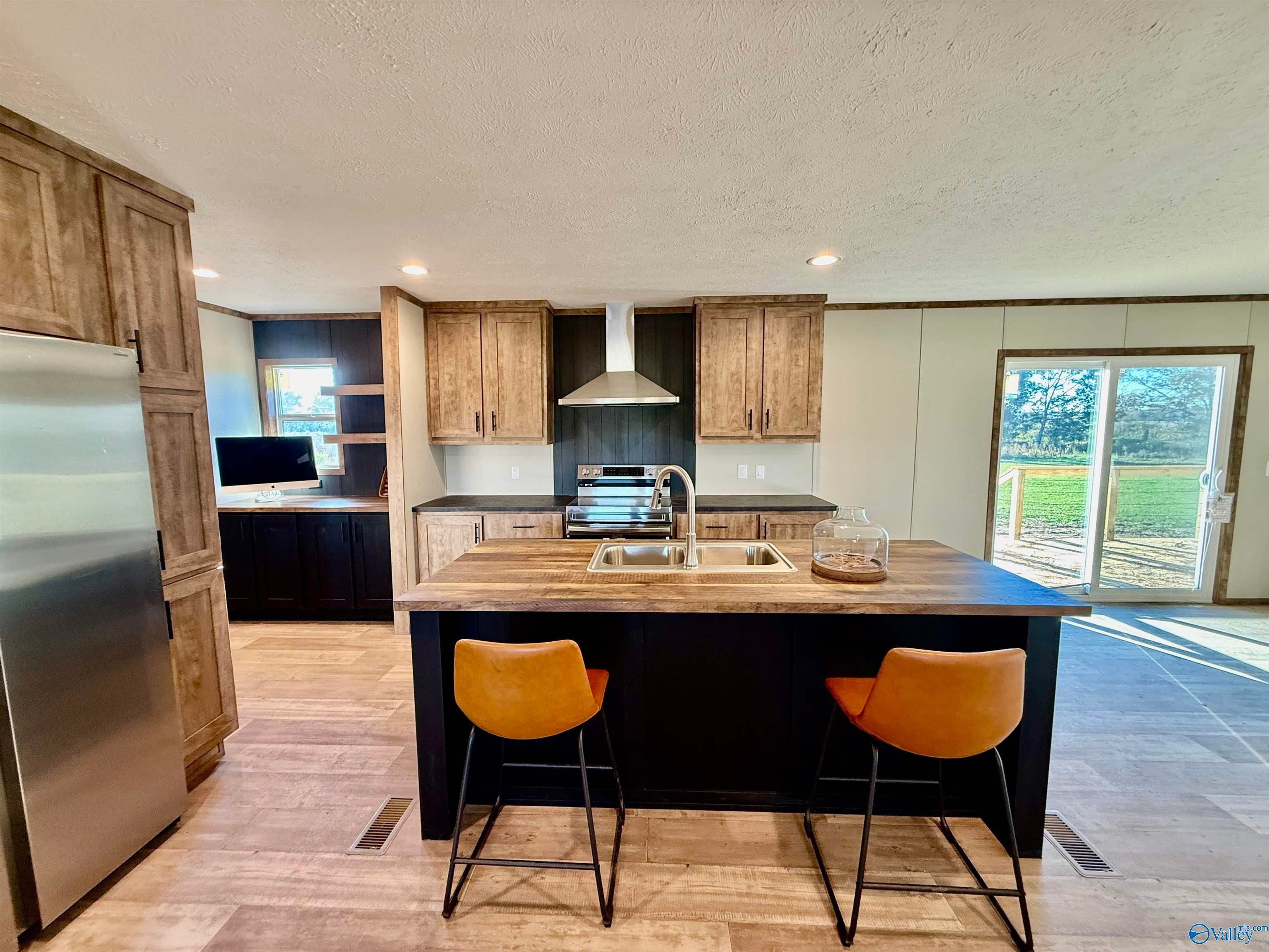 824 County Road 25