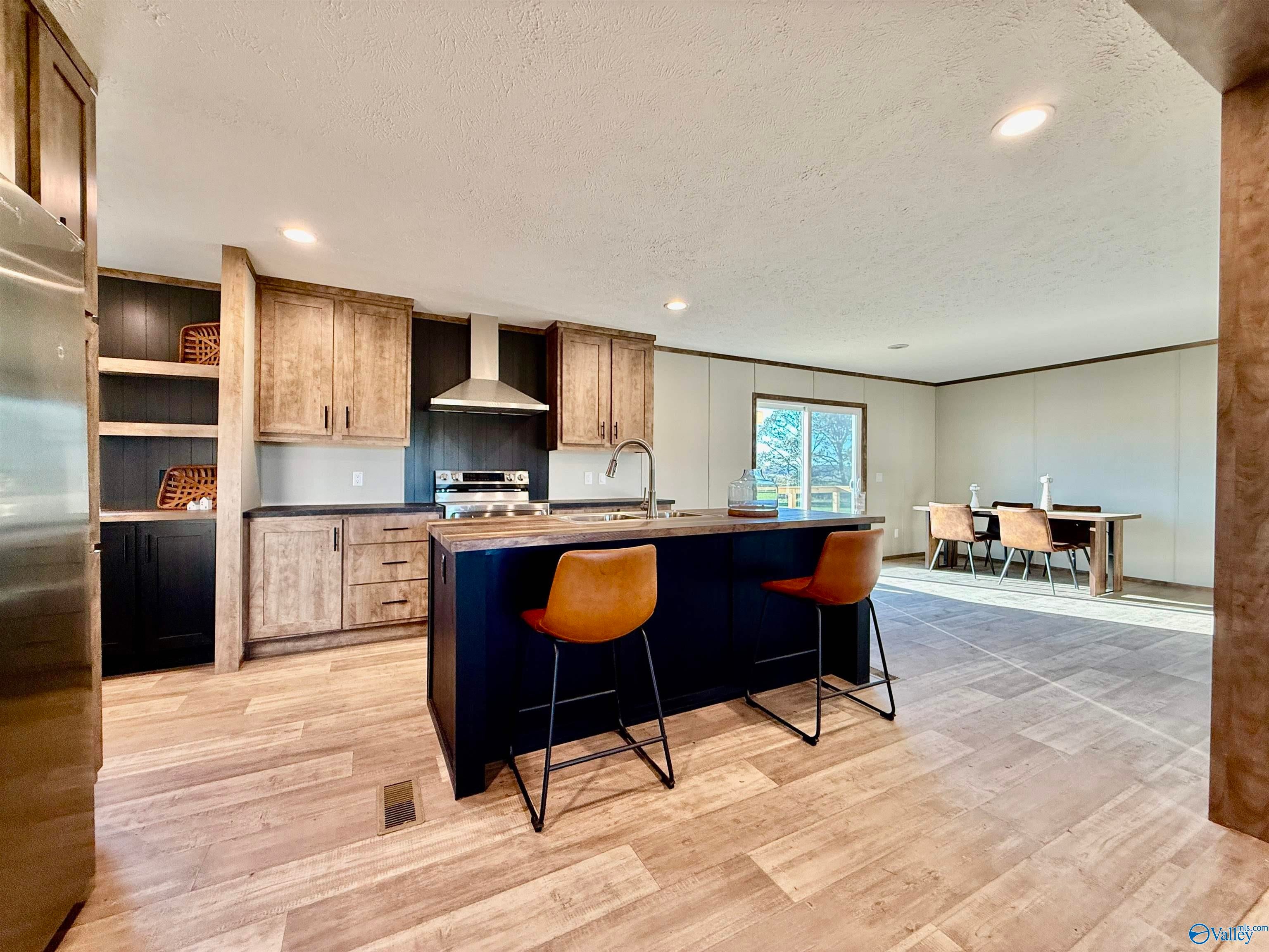824 County Road 25