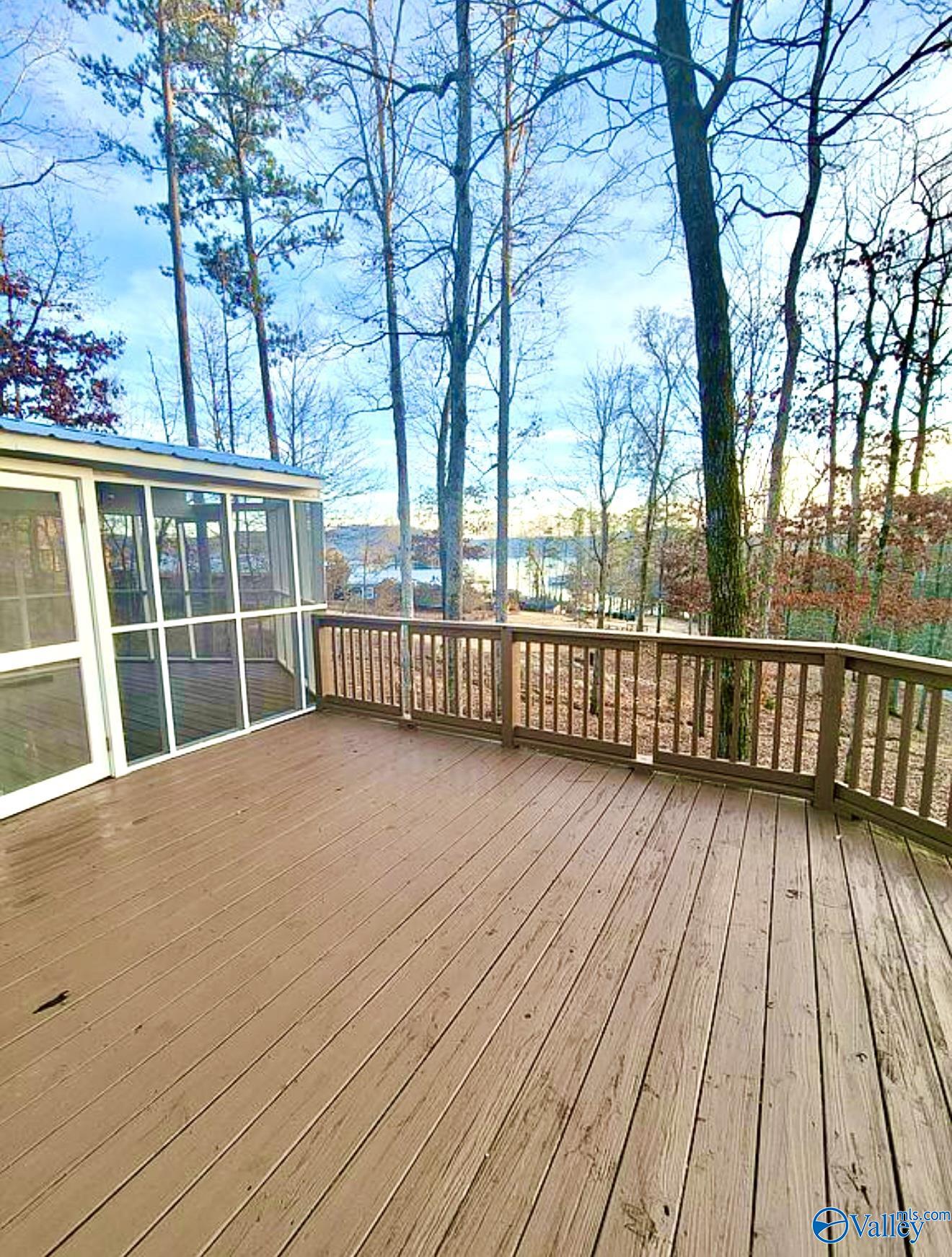 3635 Buck Island Drive, Guntersville, Alabama image 24