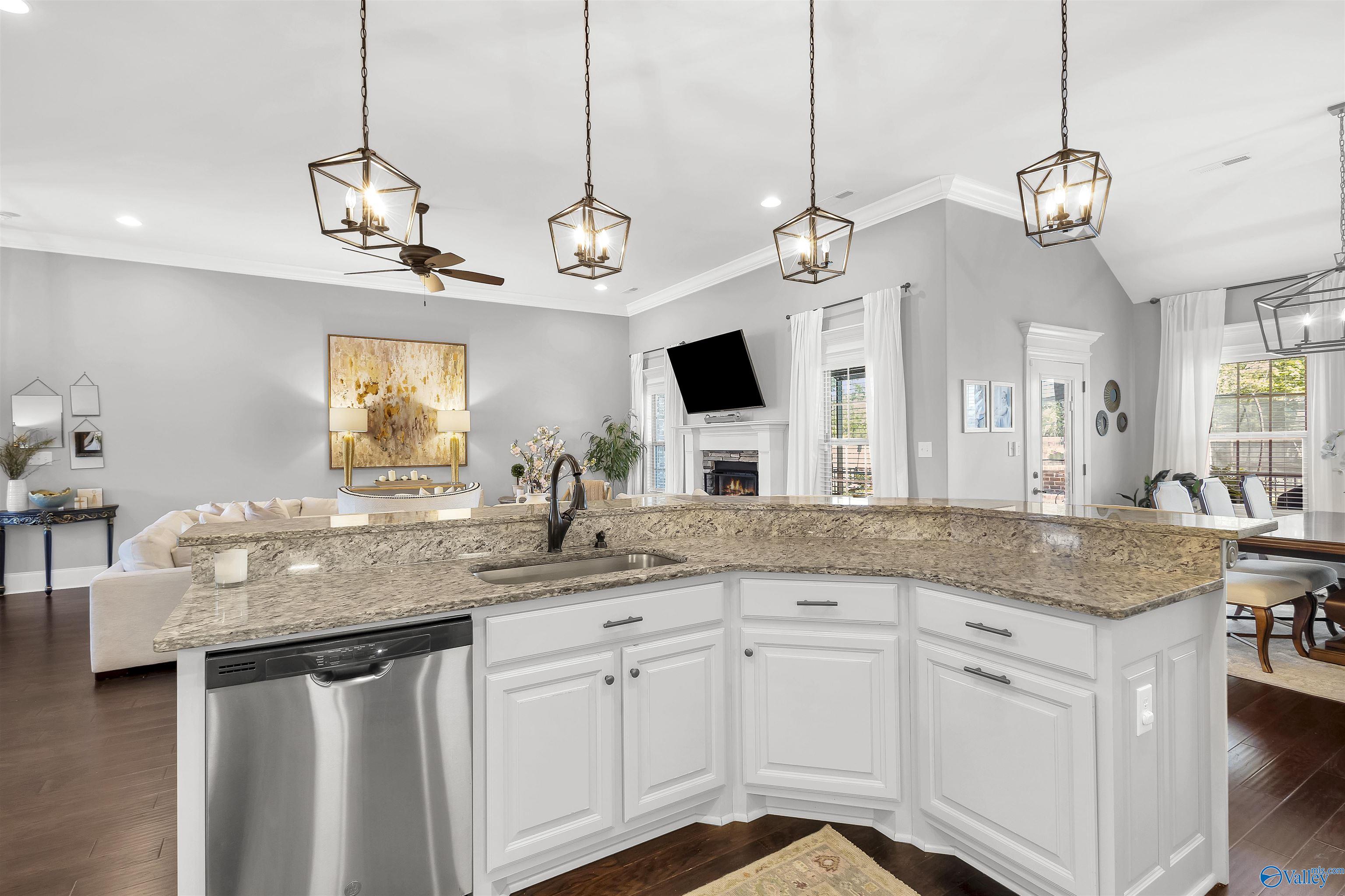 22683 Pin Oak Drive, Athens, Alabama image 13