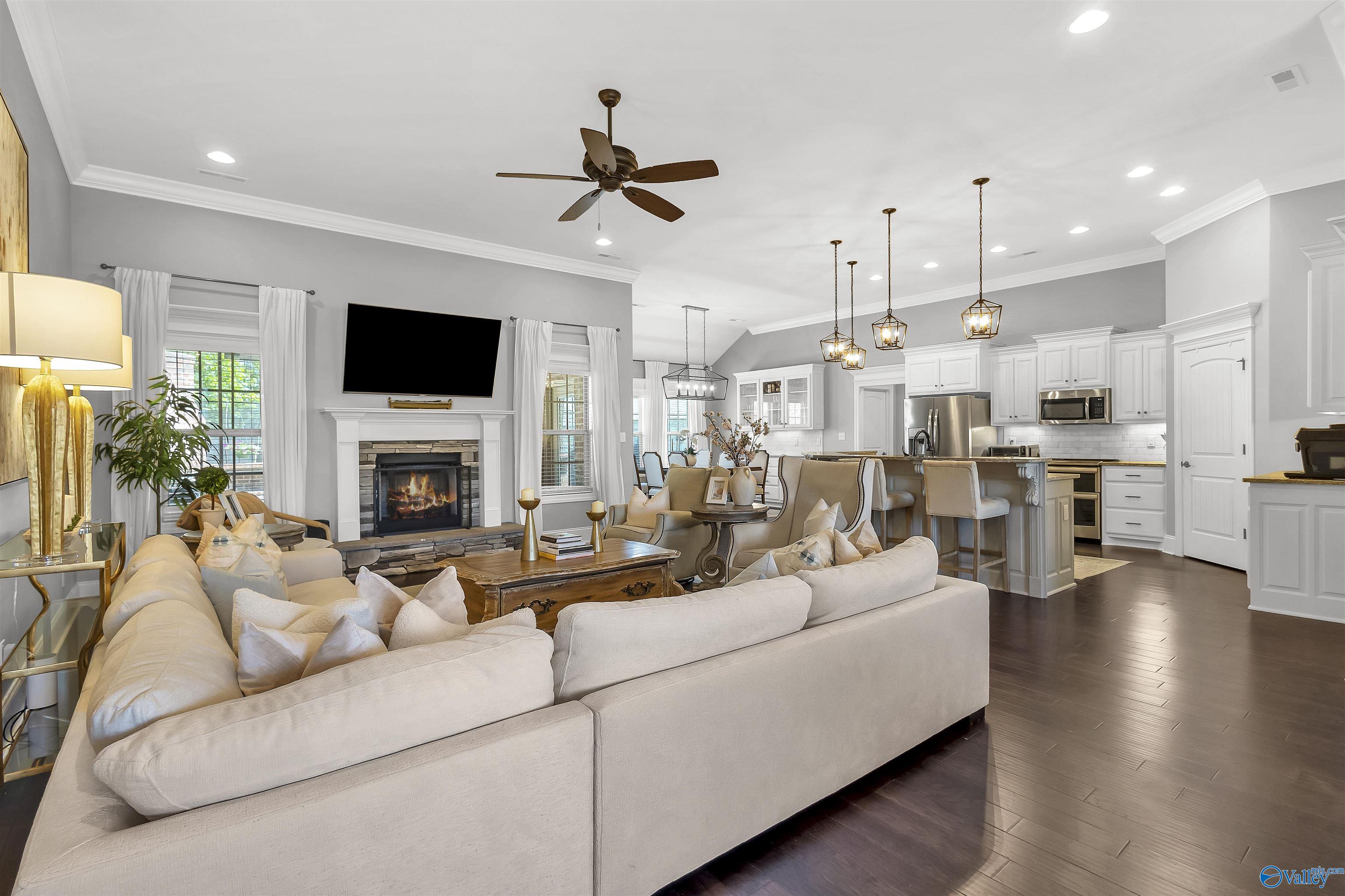 22683 Pin Oak Drive, Athens, Alabama image 9