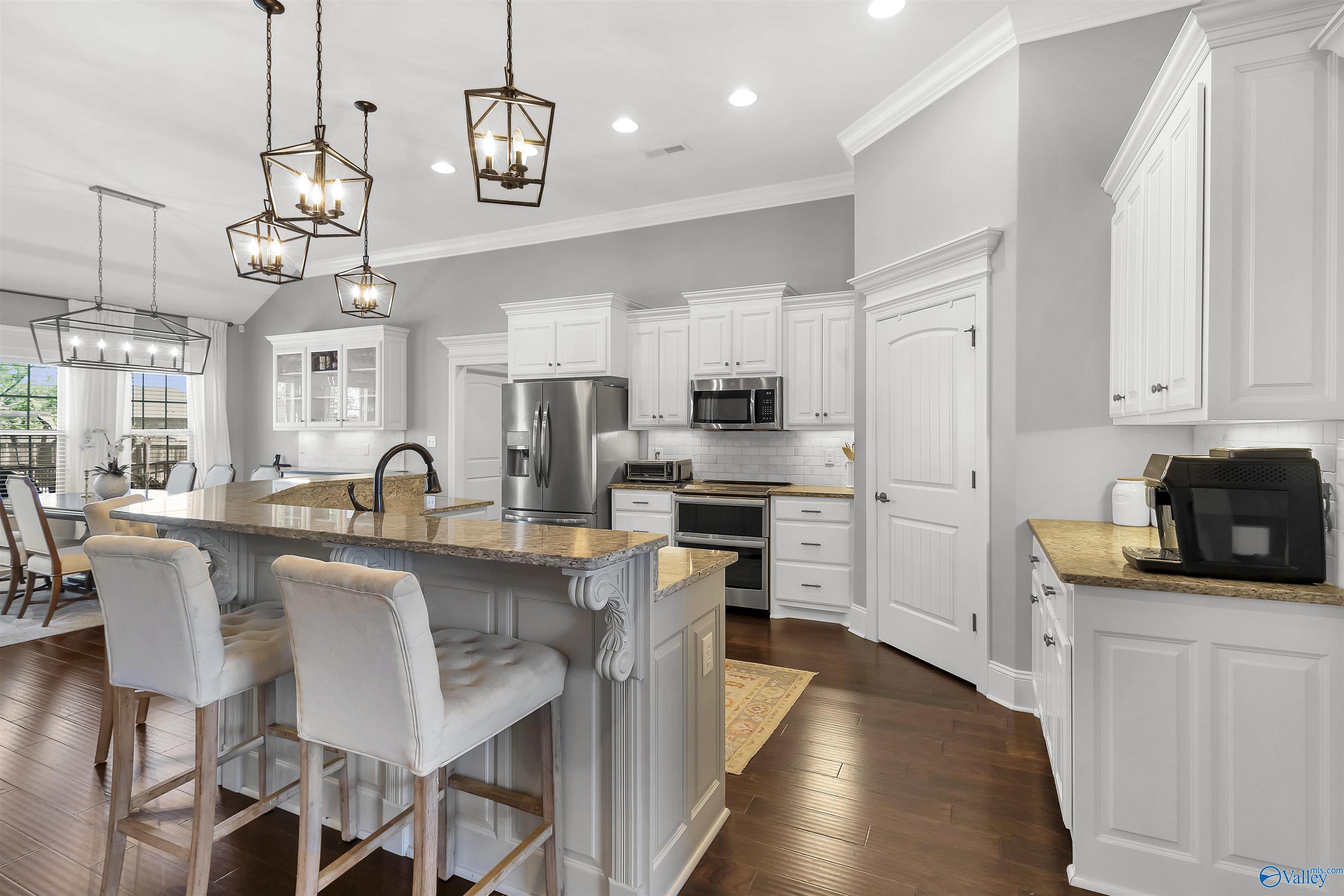 22683 Pin Oak Drive, Athens, Alabama image 12