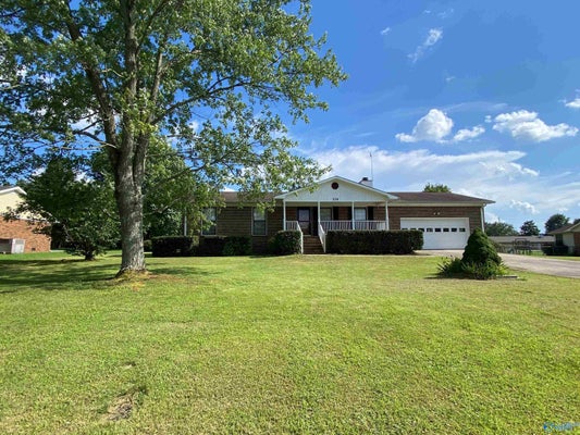 114 JANE DR, HAZEL GREEN, AL 35750 - Image ef7478e29cd60eaf67f7d5e6241925f9/1387461705